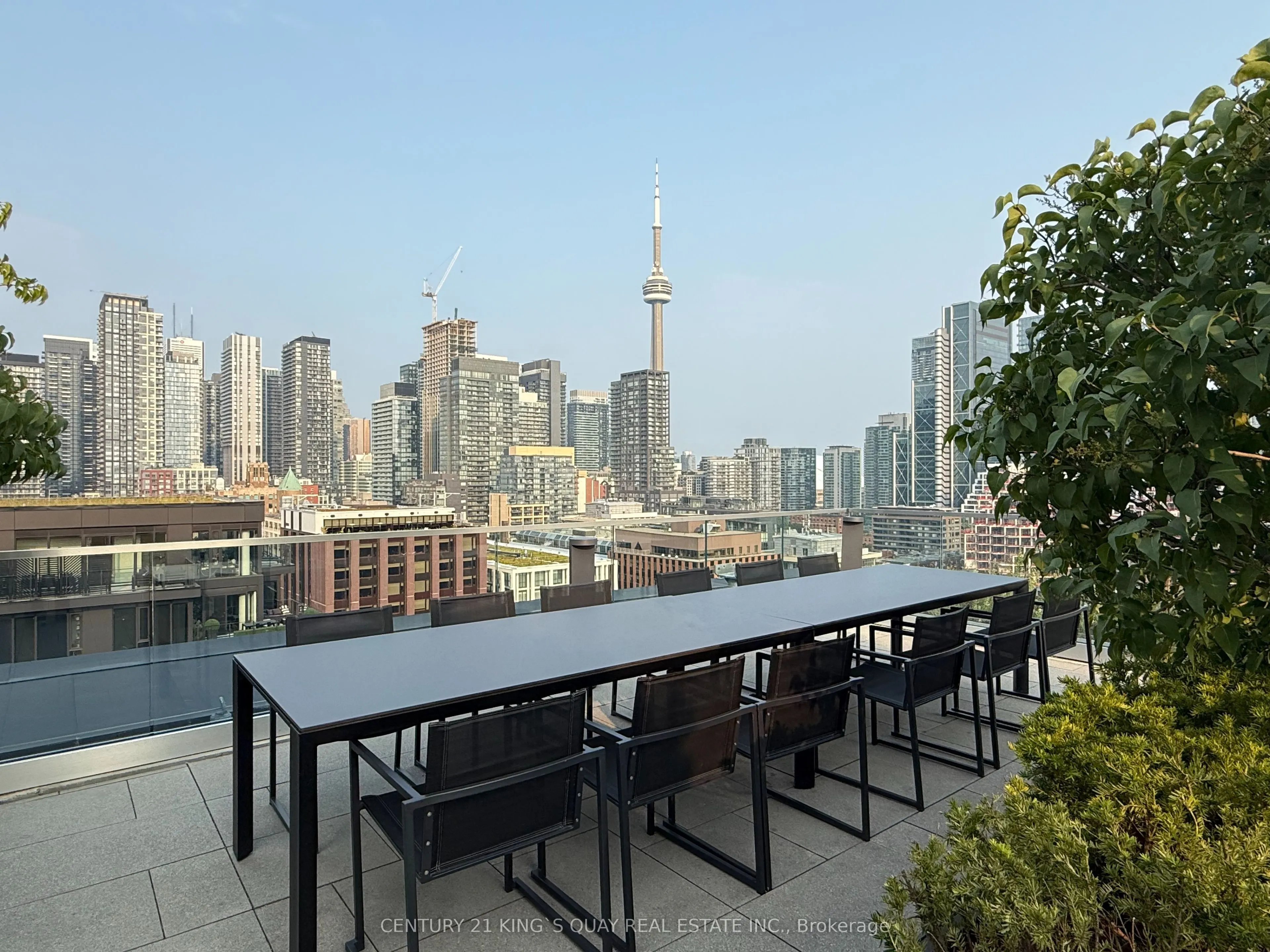 505 Richmond Street W, #828