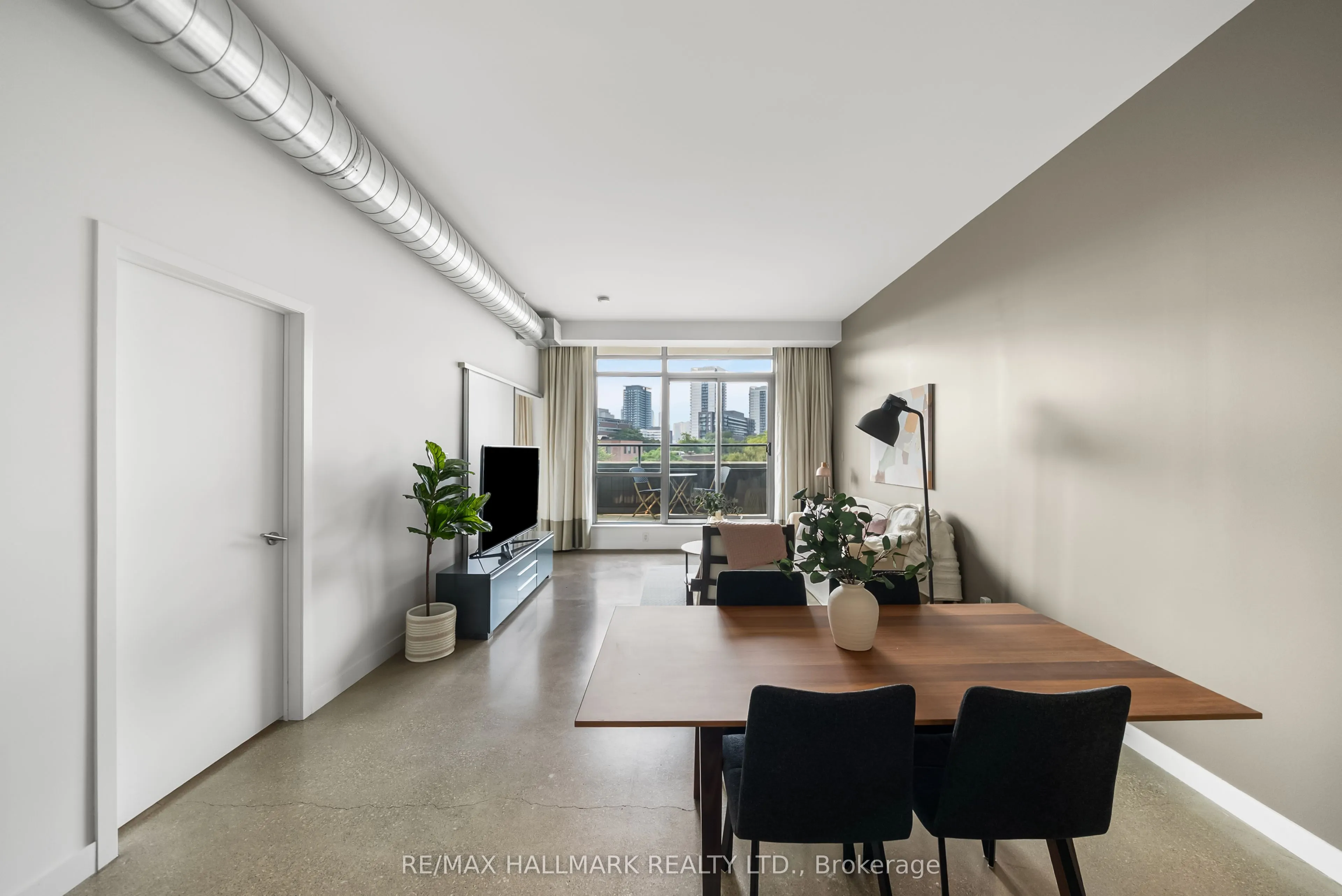 569 King Street E, #503