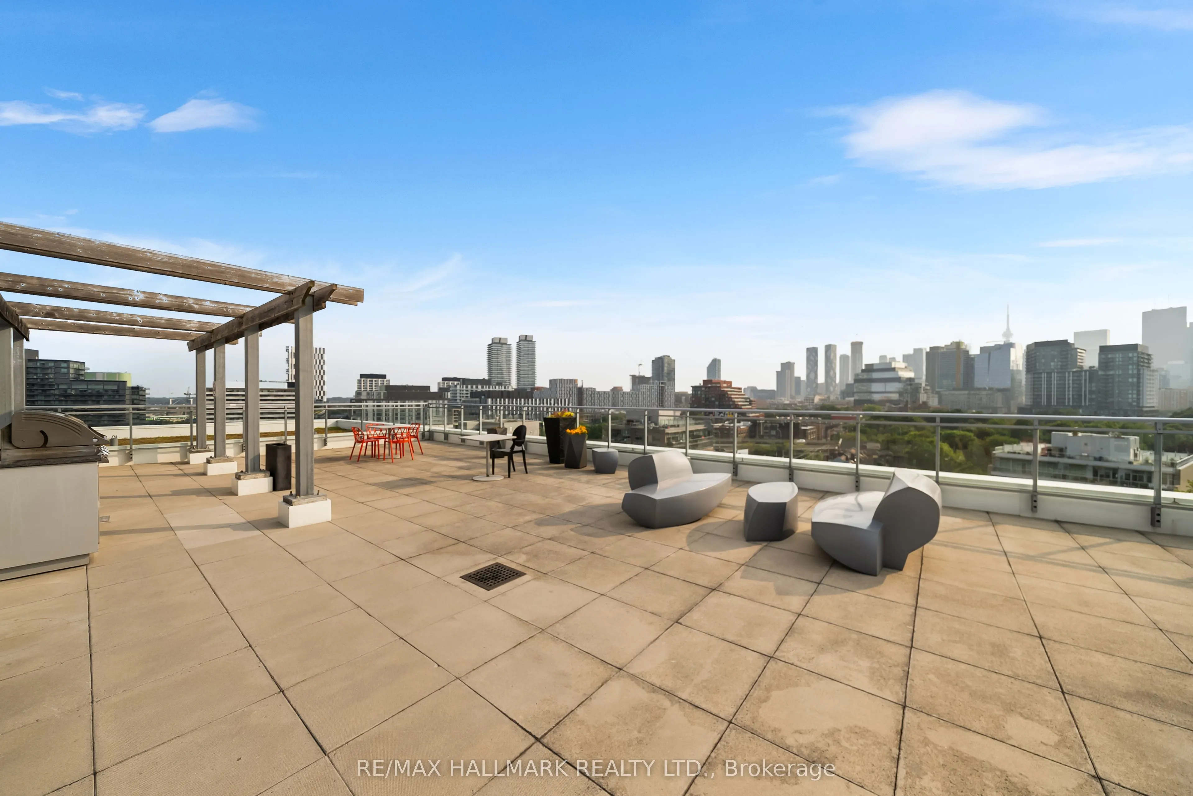 569 King Street E, #503