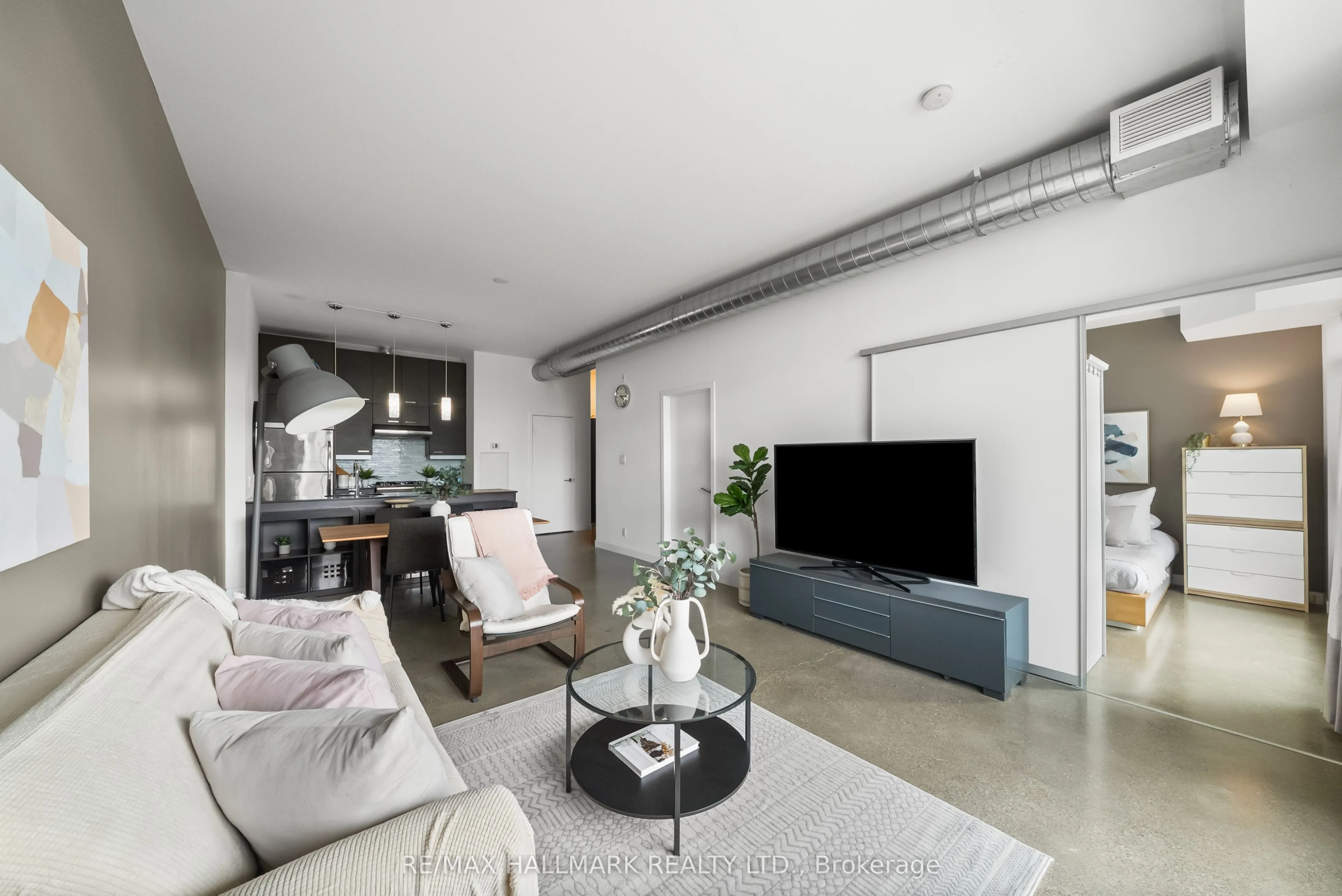 569 King Street E, #503