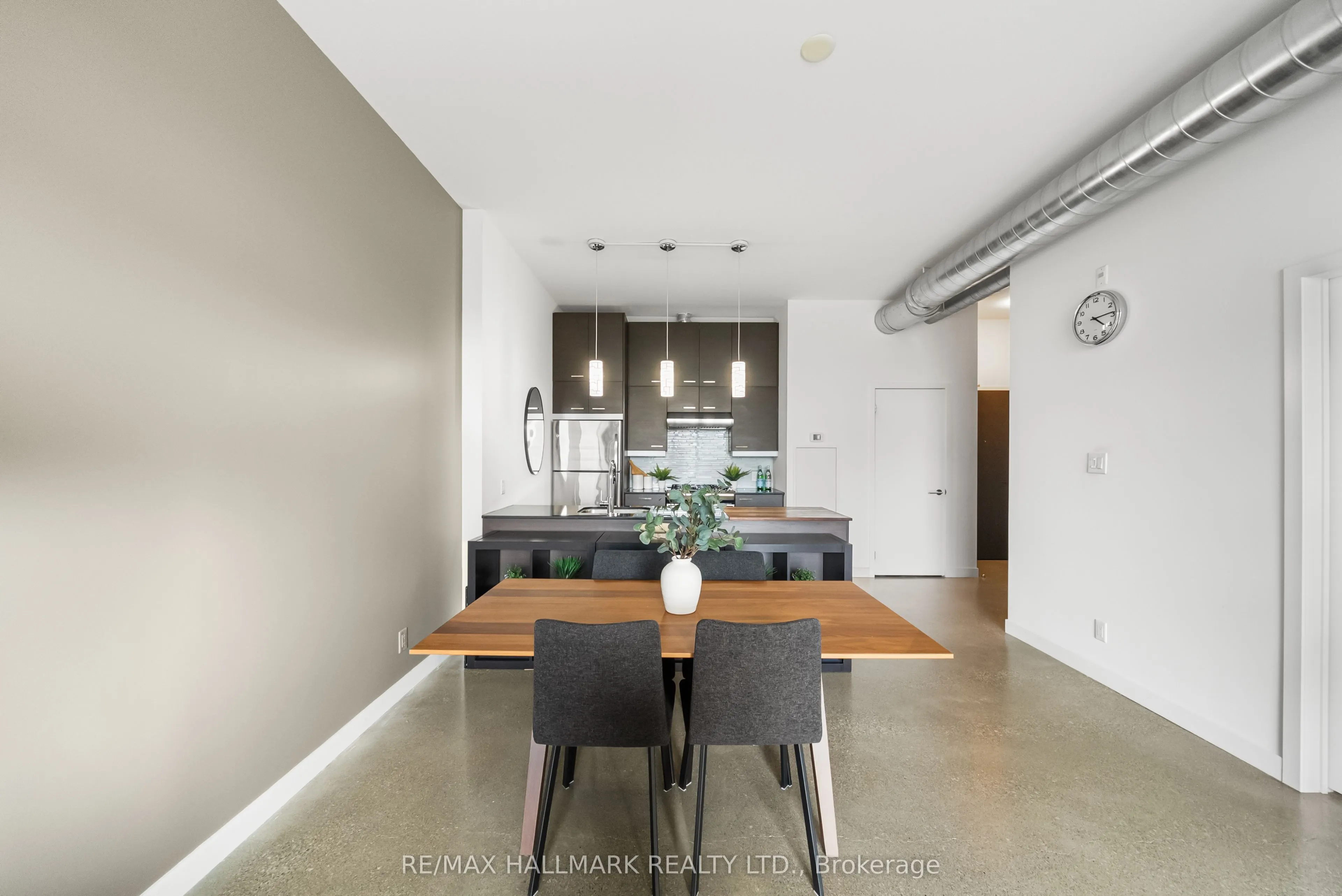 569 King Street E, #503