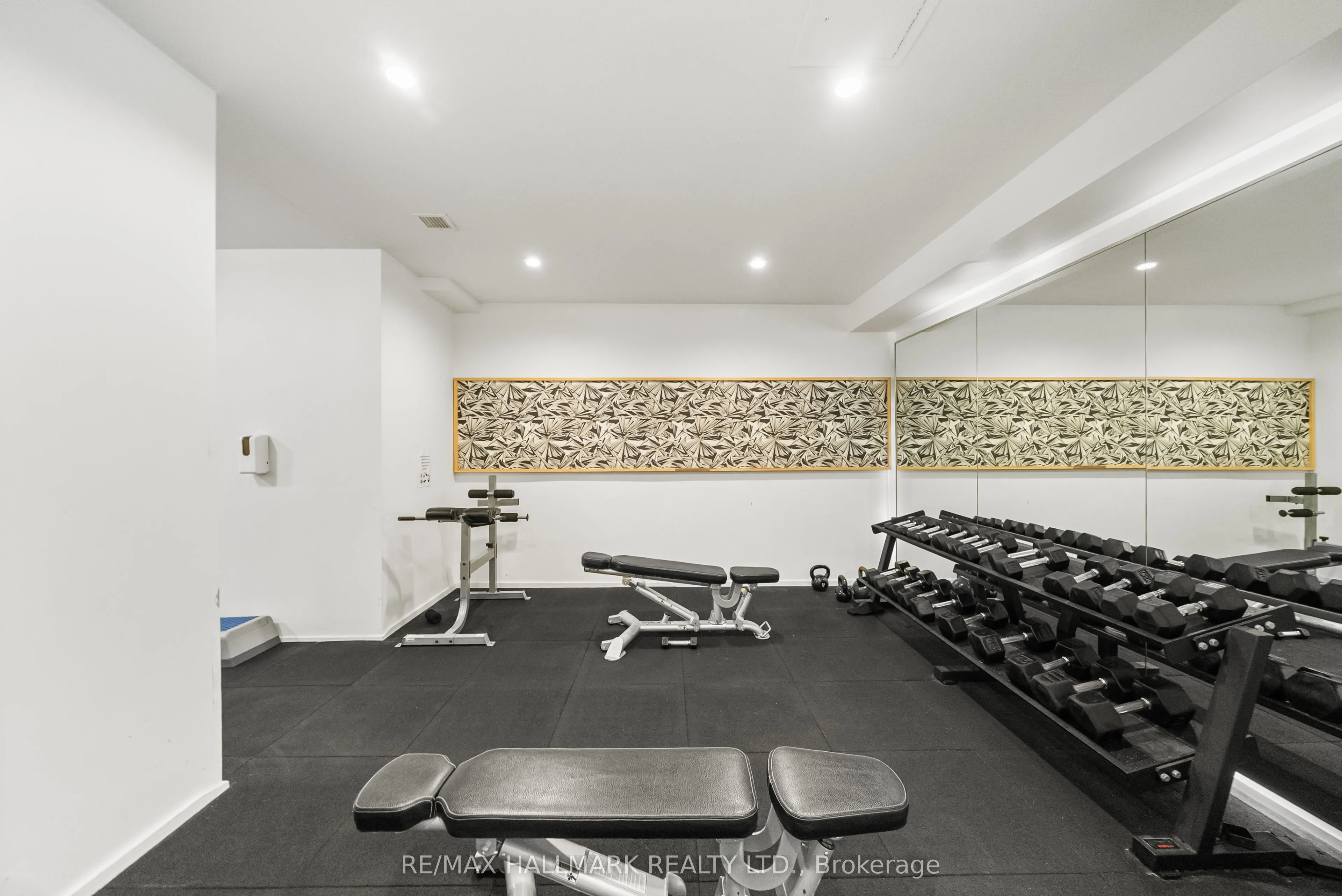 569 King Street E, #503
