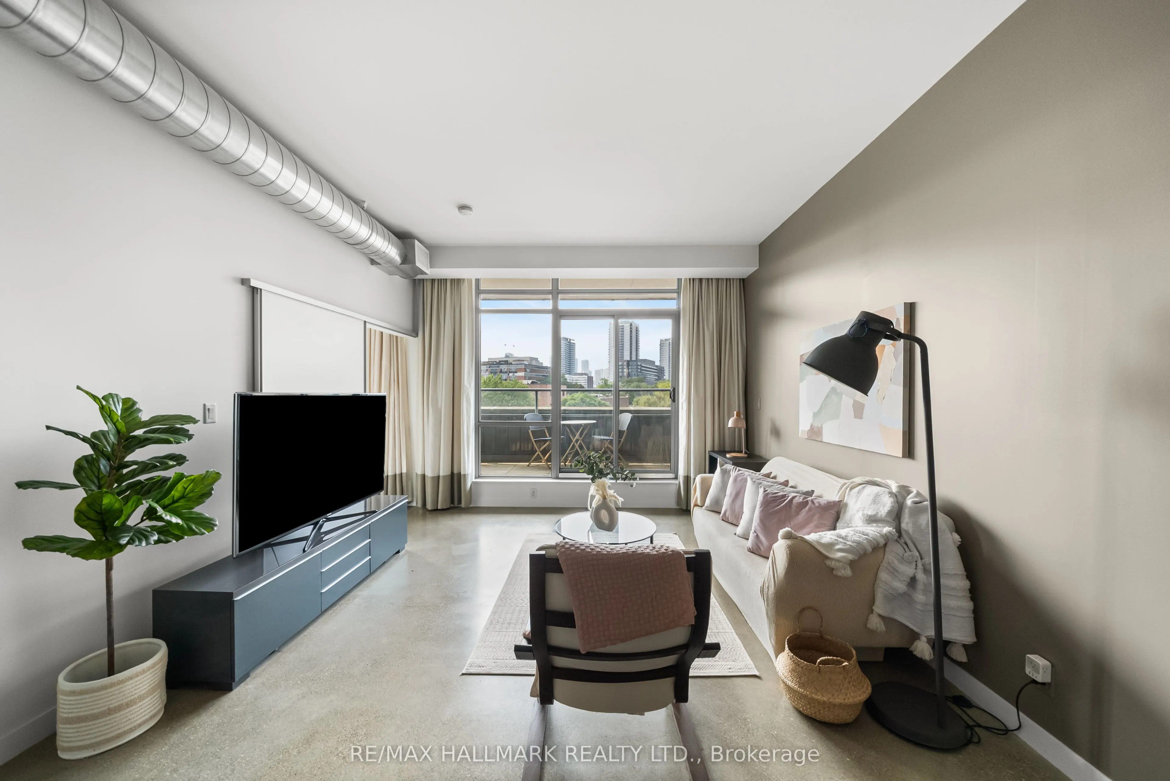 569 King Street E, #503