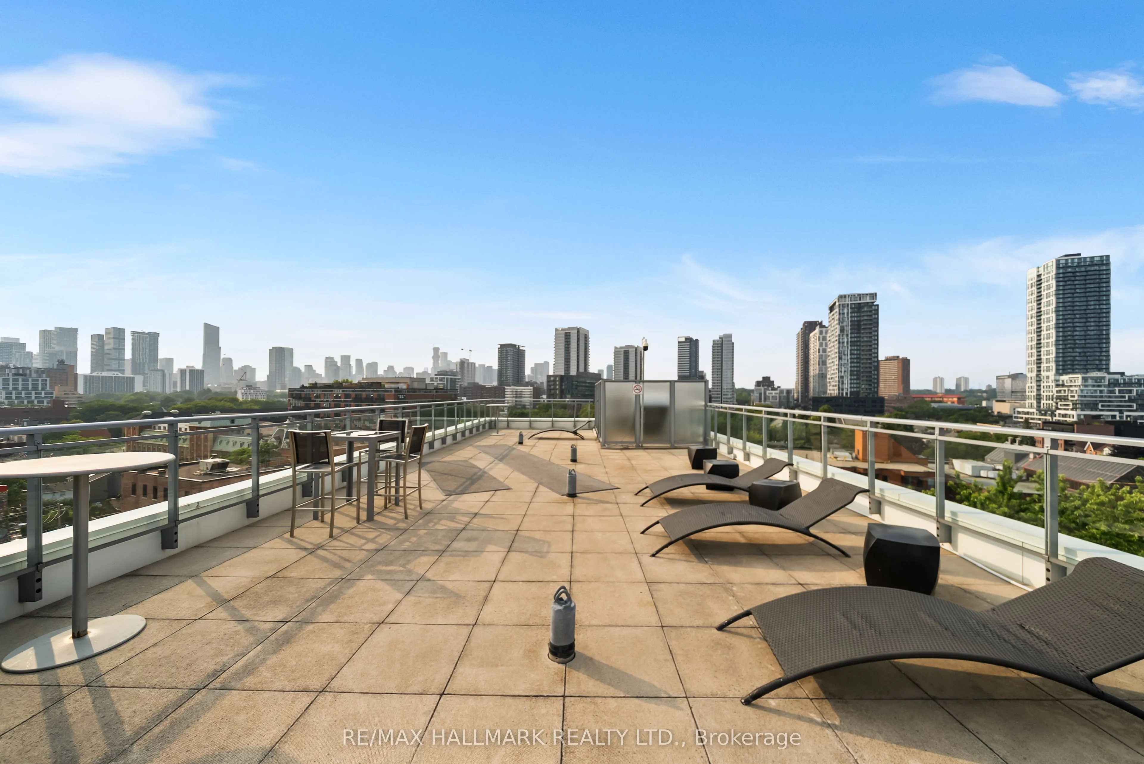 569 King Street E, #503
