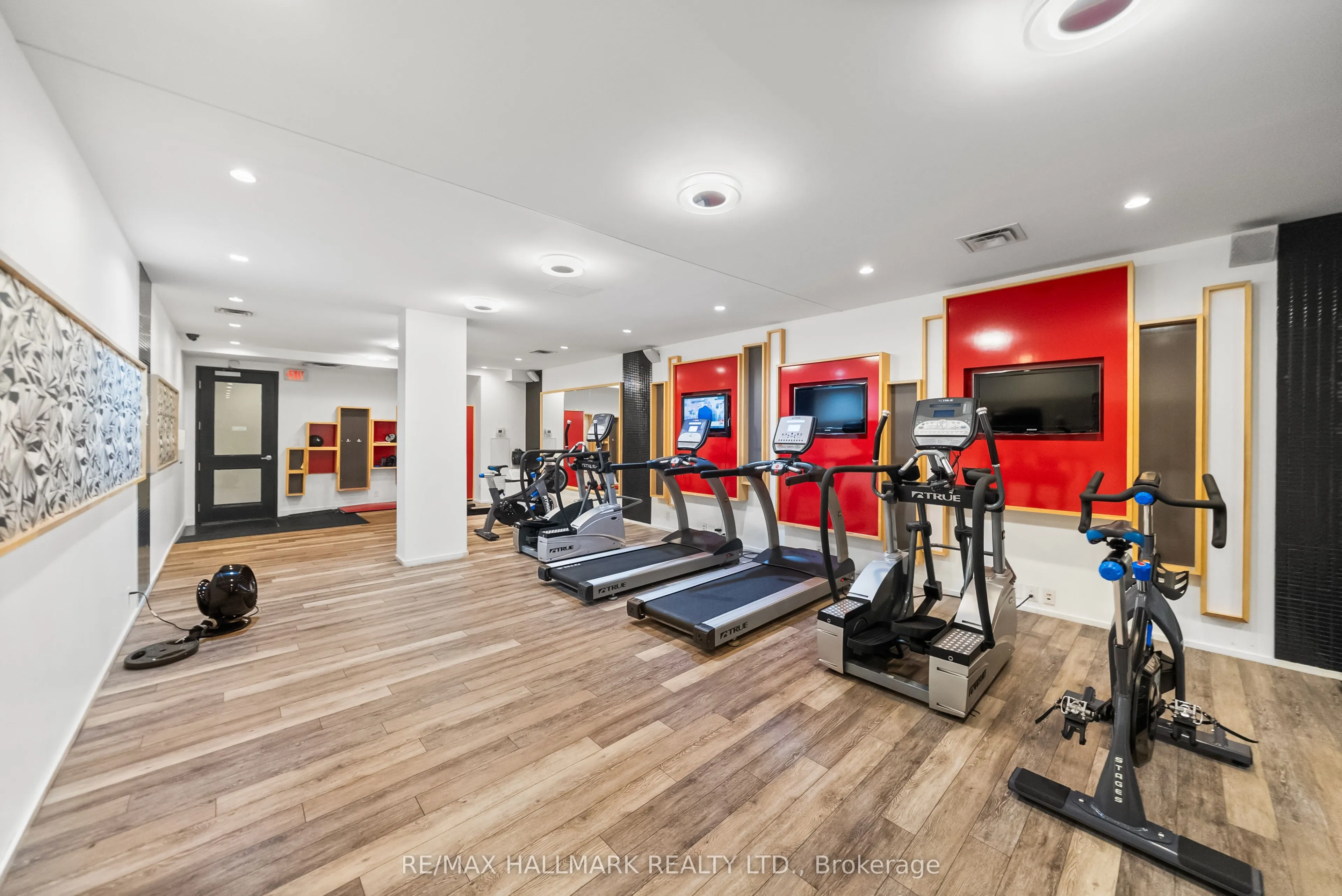 569 King Street E, #503