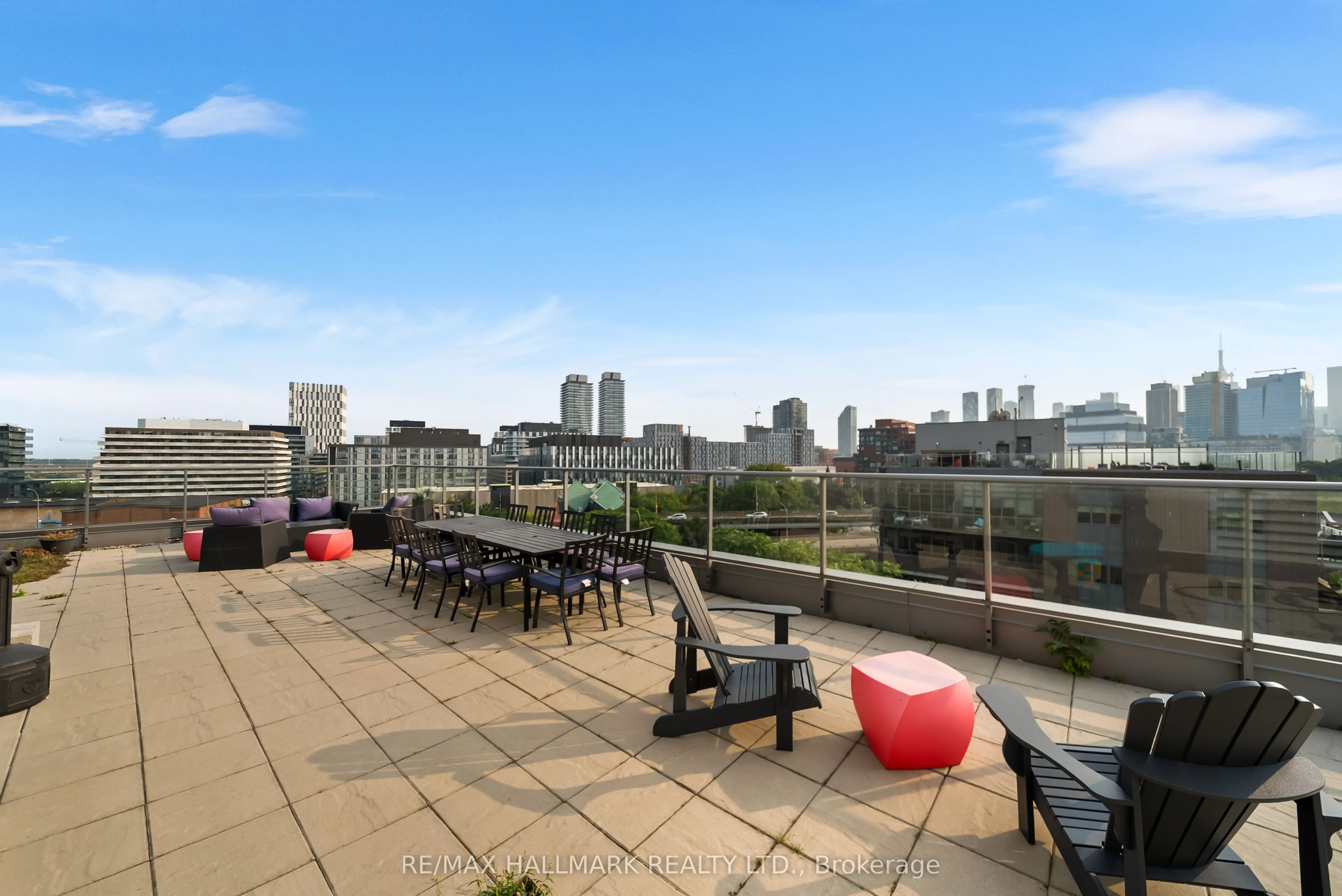 569 King Street E, #503