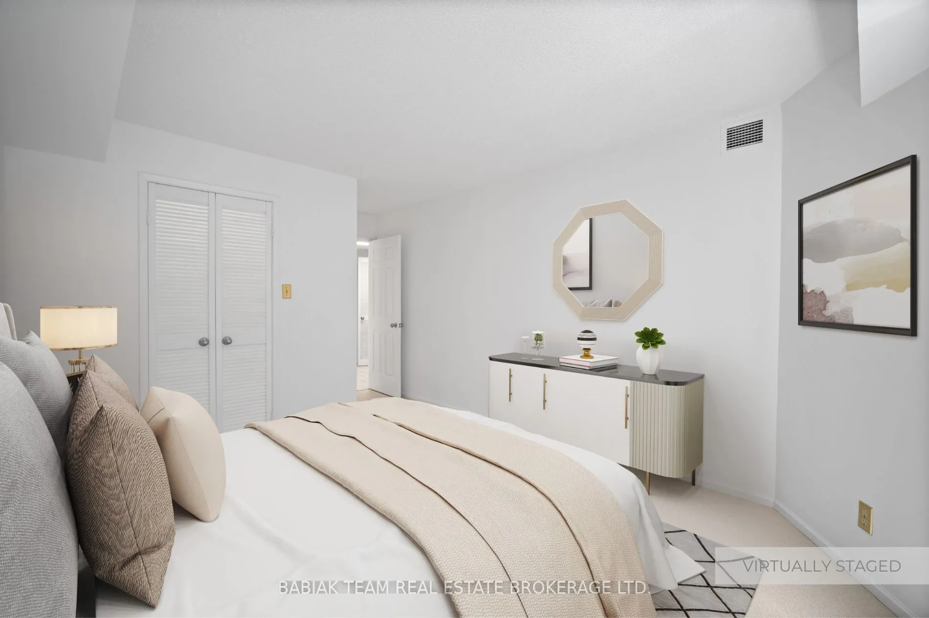 711 Bay Street, #1613