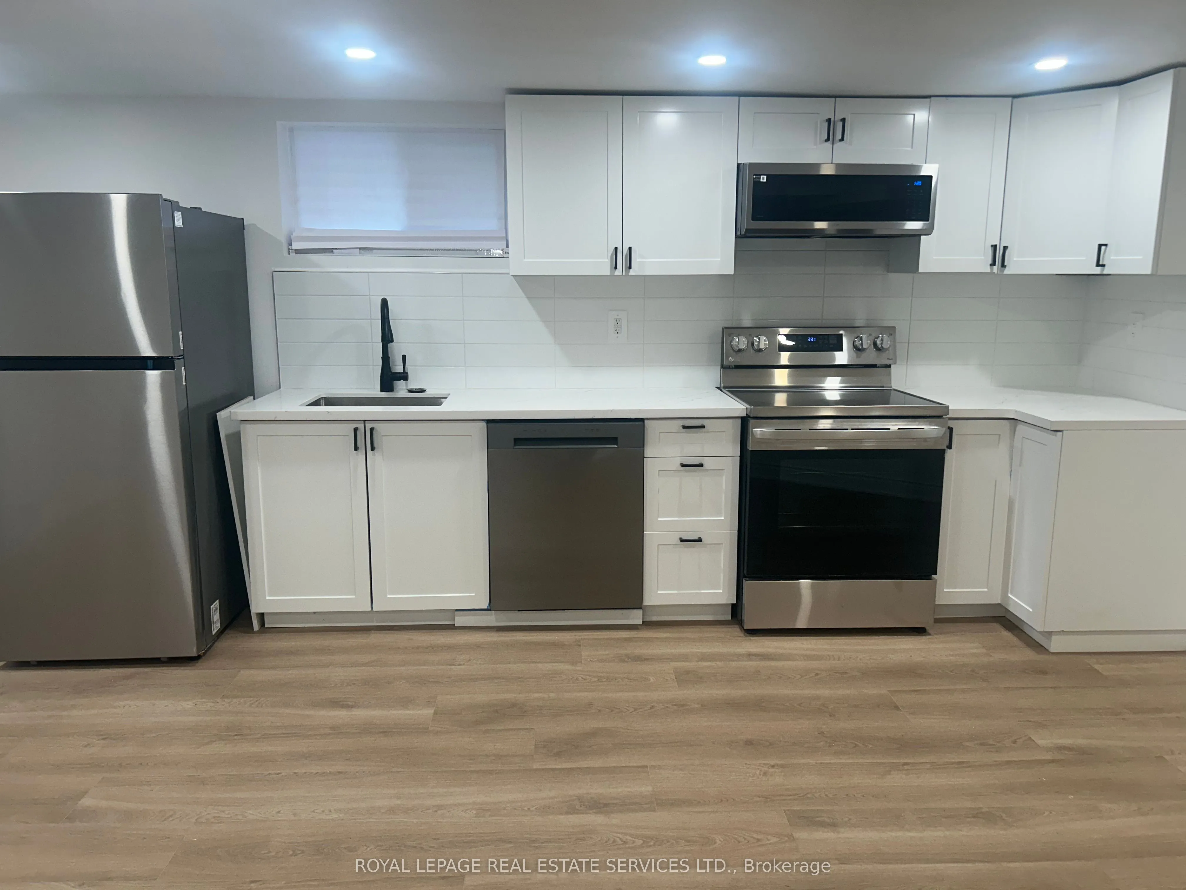 171 Clinton Street, #L