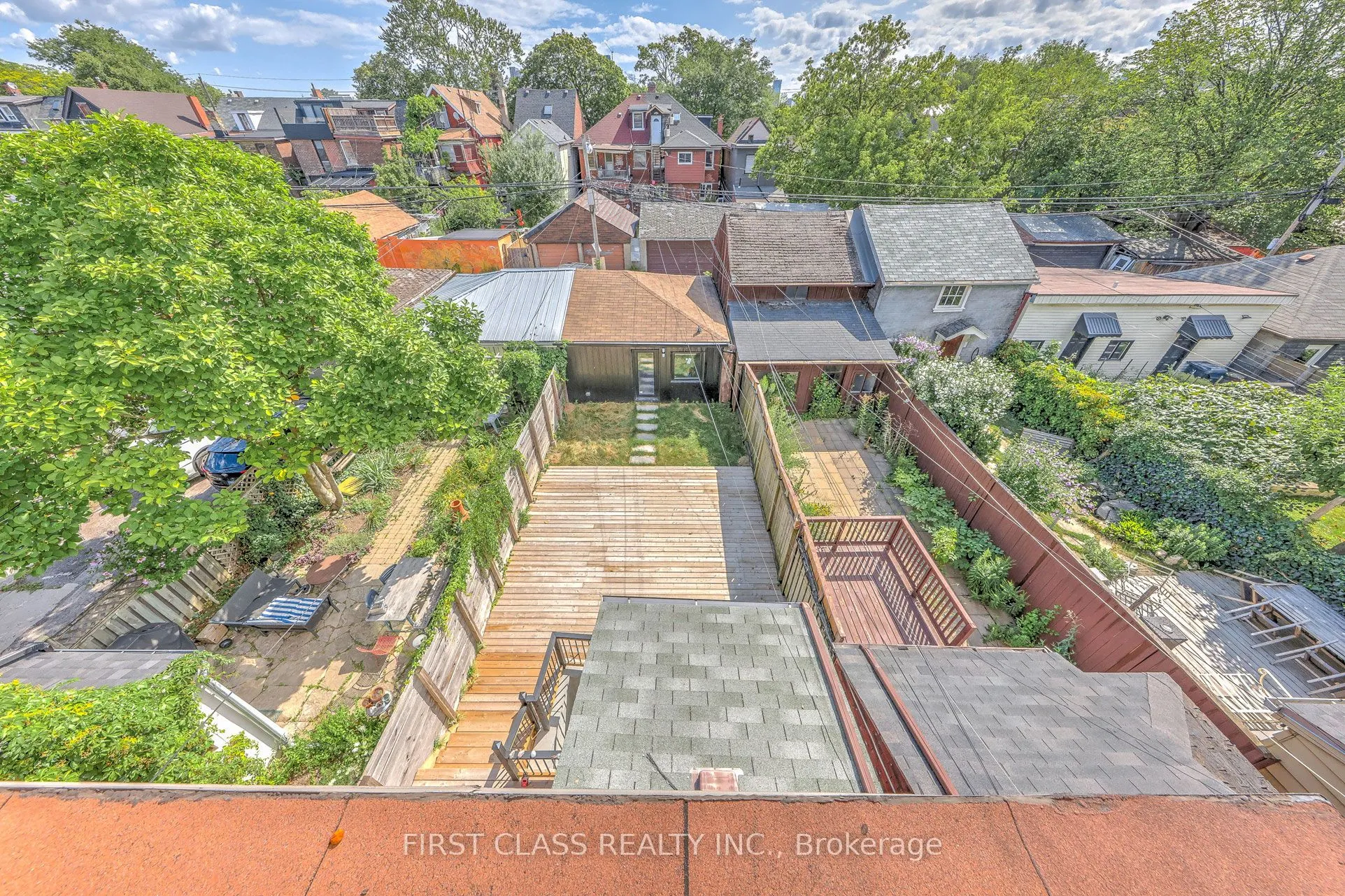 431 Roxton Road