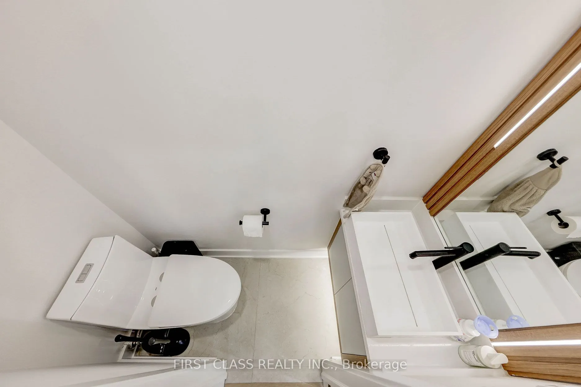 431 Roxton Road