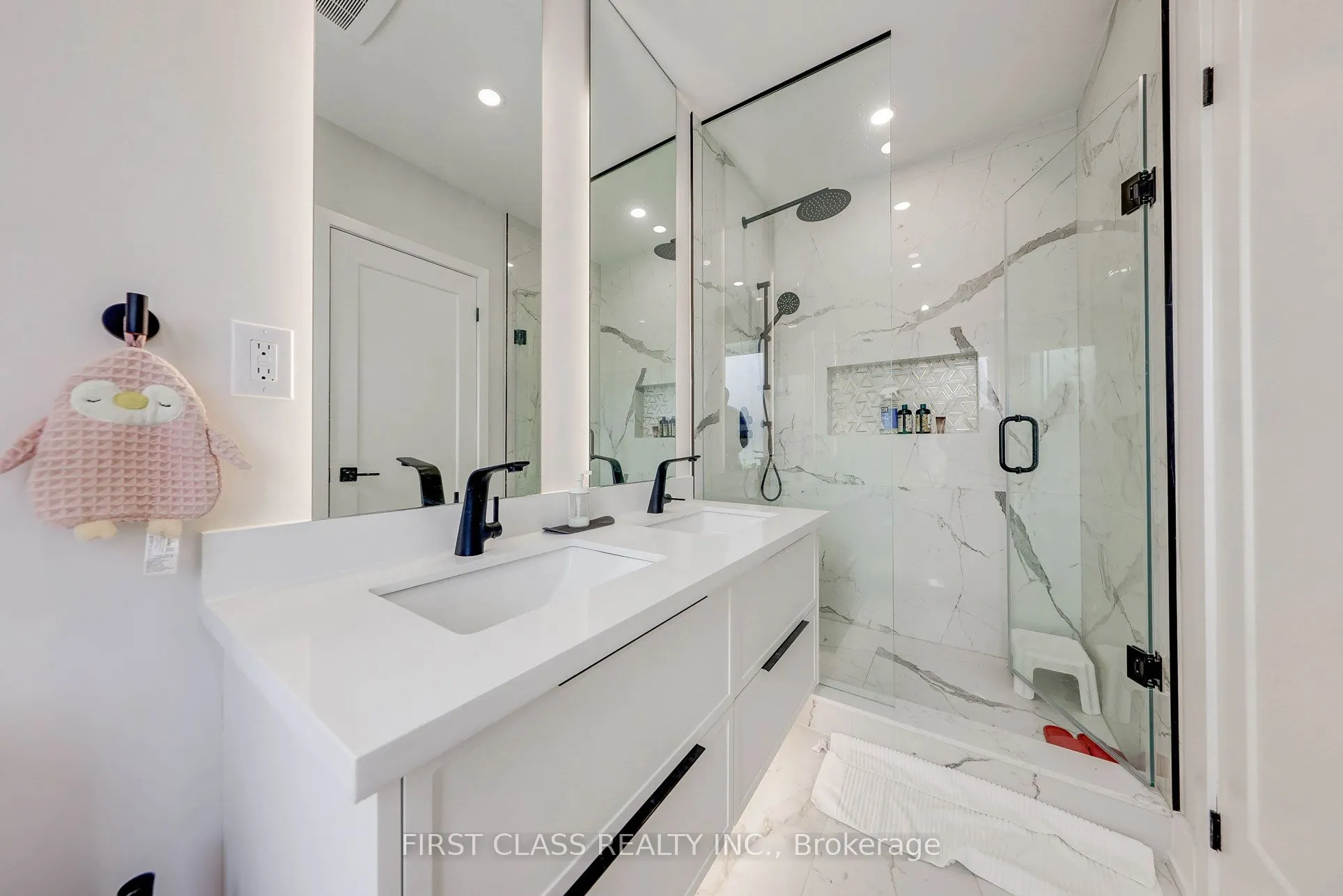 431 Roxton Road