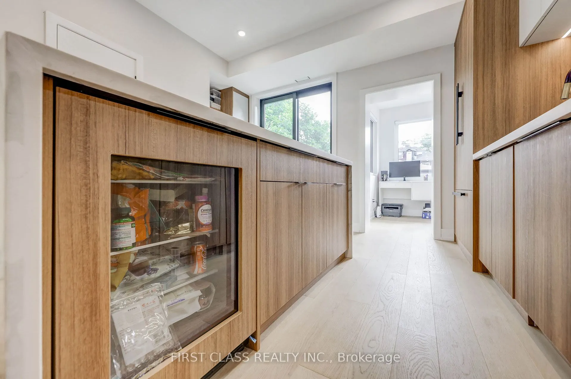 431 Roxton Road