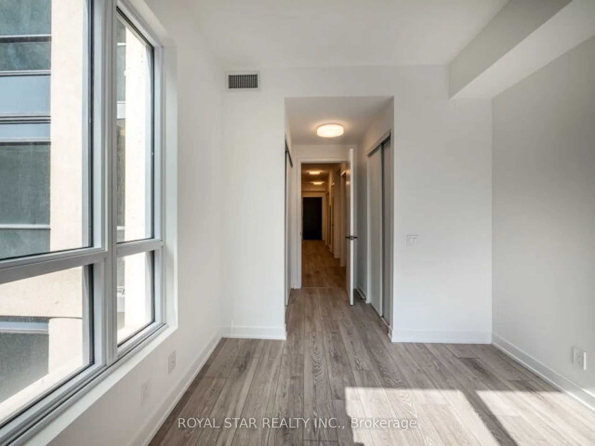 108 Peter Street, #1007