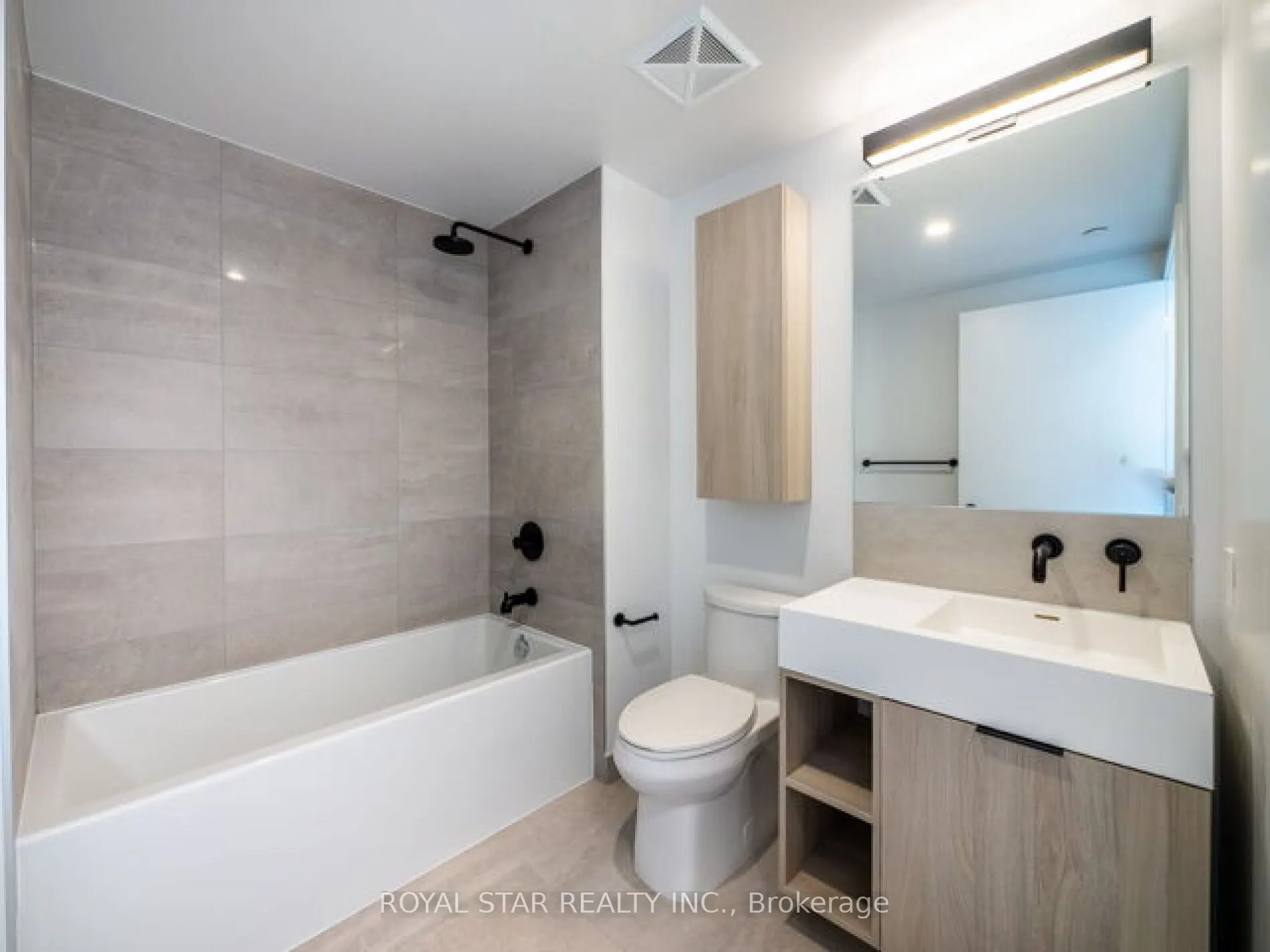 108 Peter Street, #1007