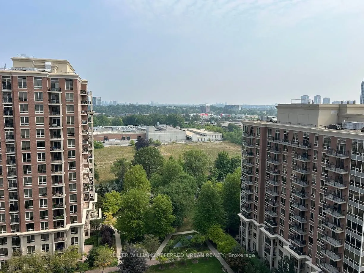 20 Inn on the Park Drive, #1438