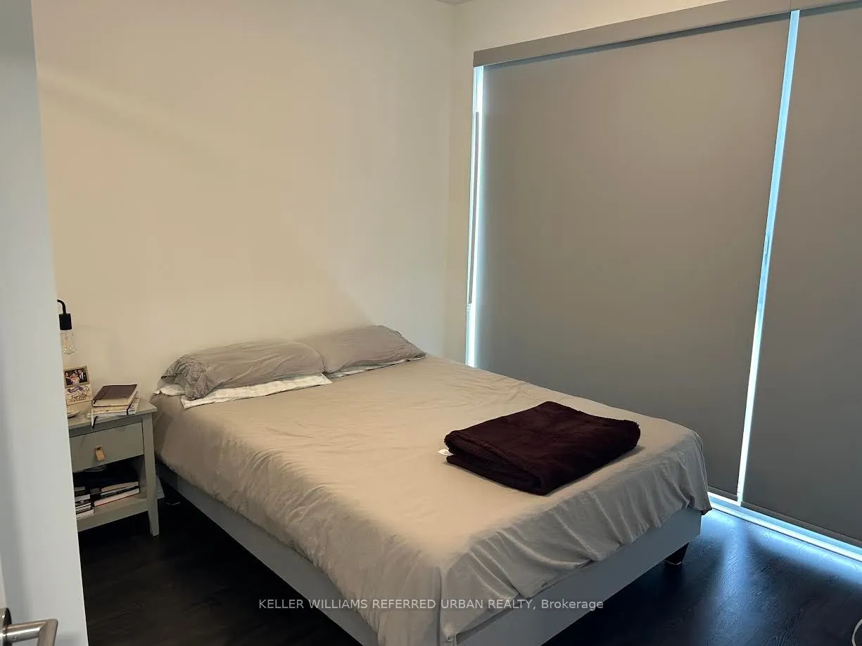 20 Inn on the Park Drive, #1438