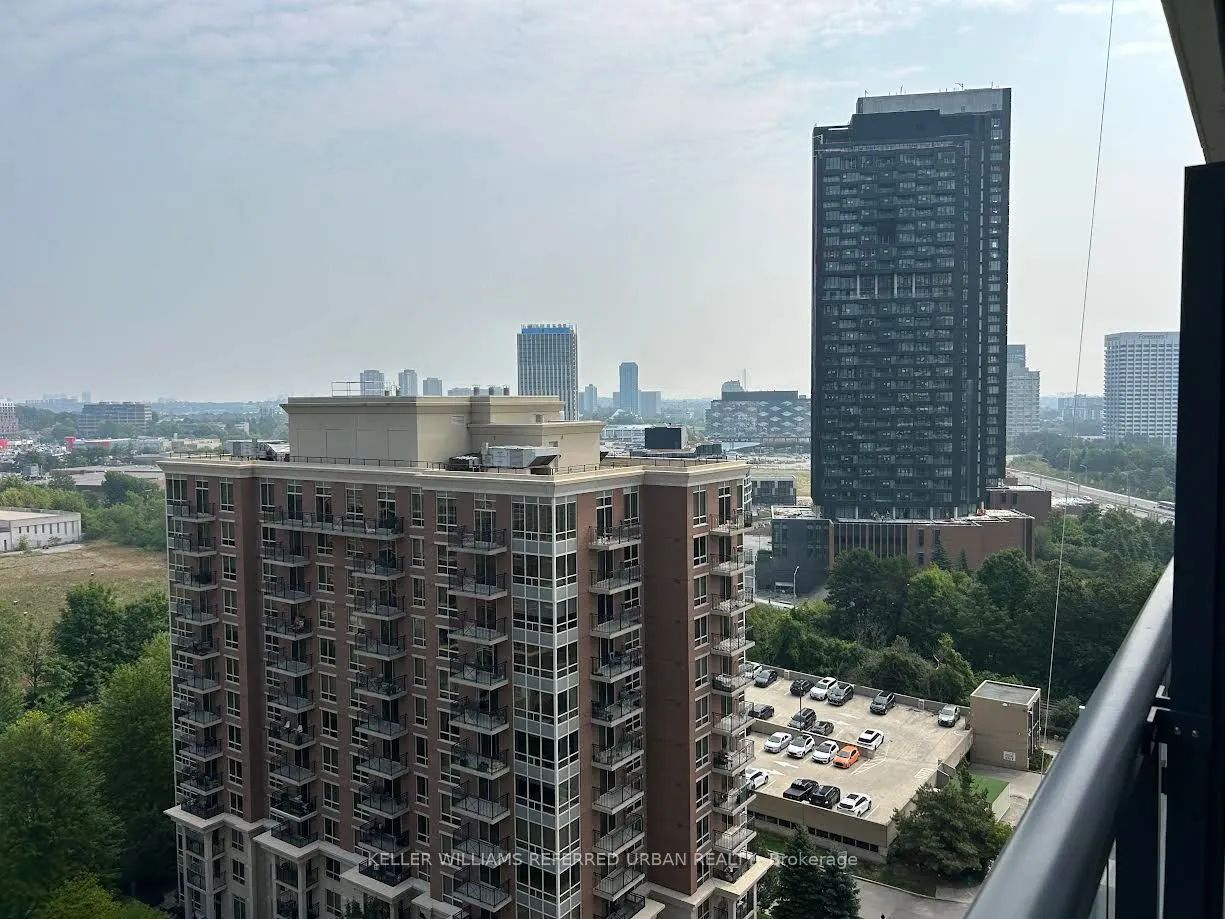 20 Inn on the Park Drive, #1438