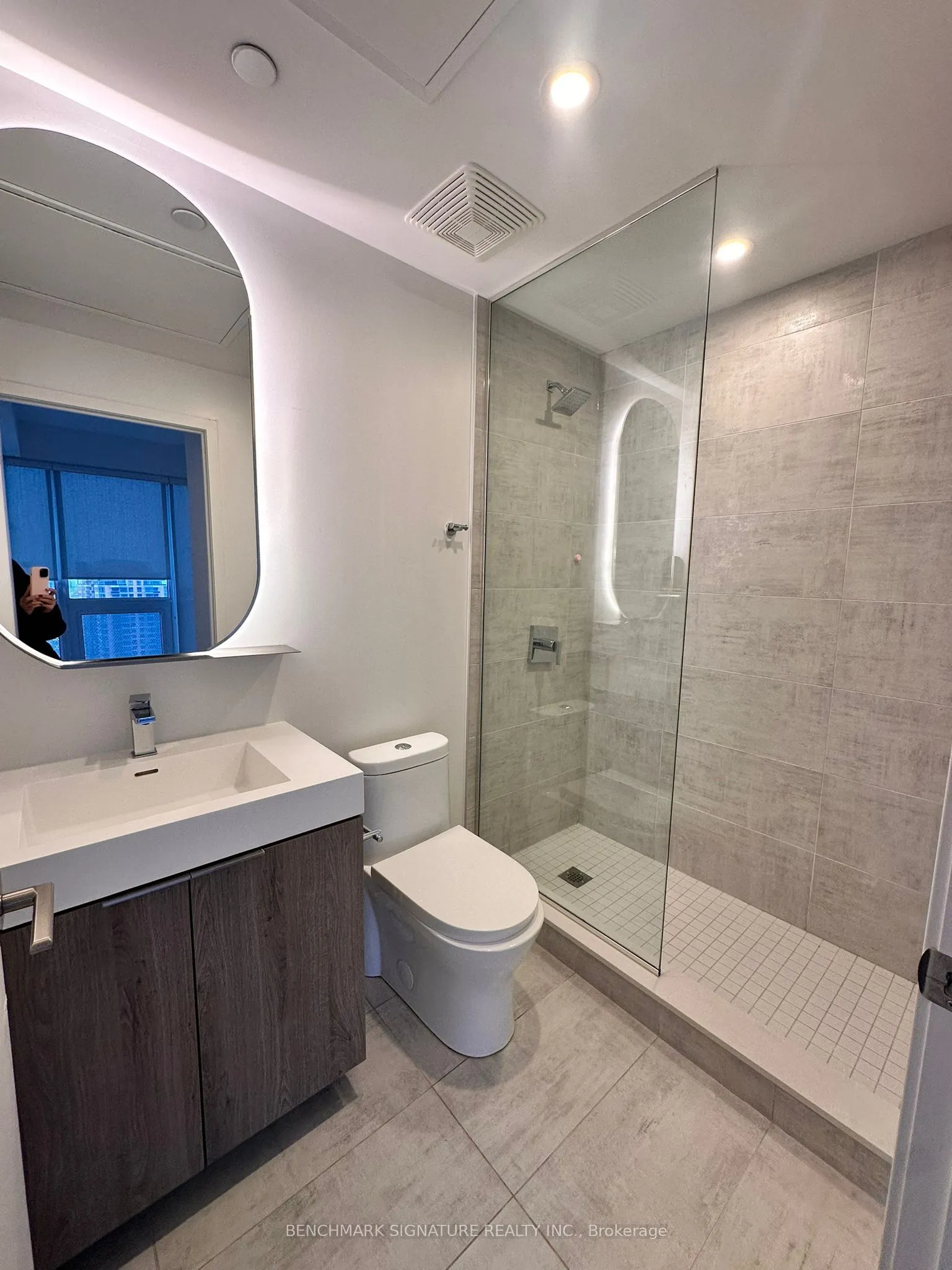 15 Holmes Avenue, #1312