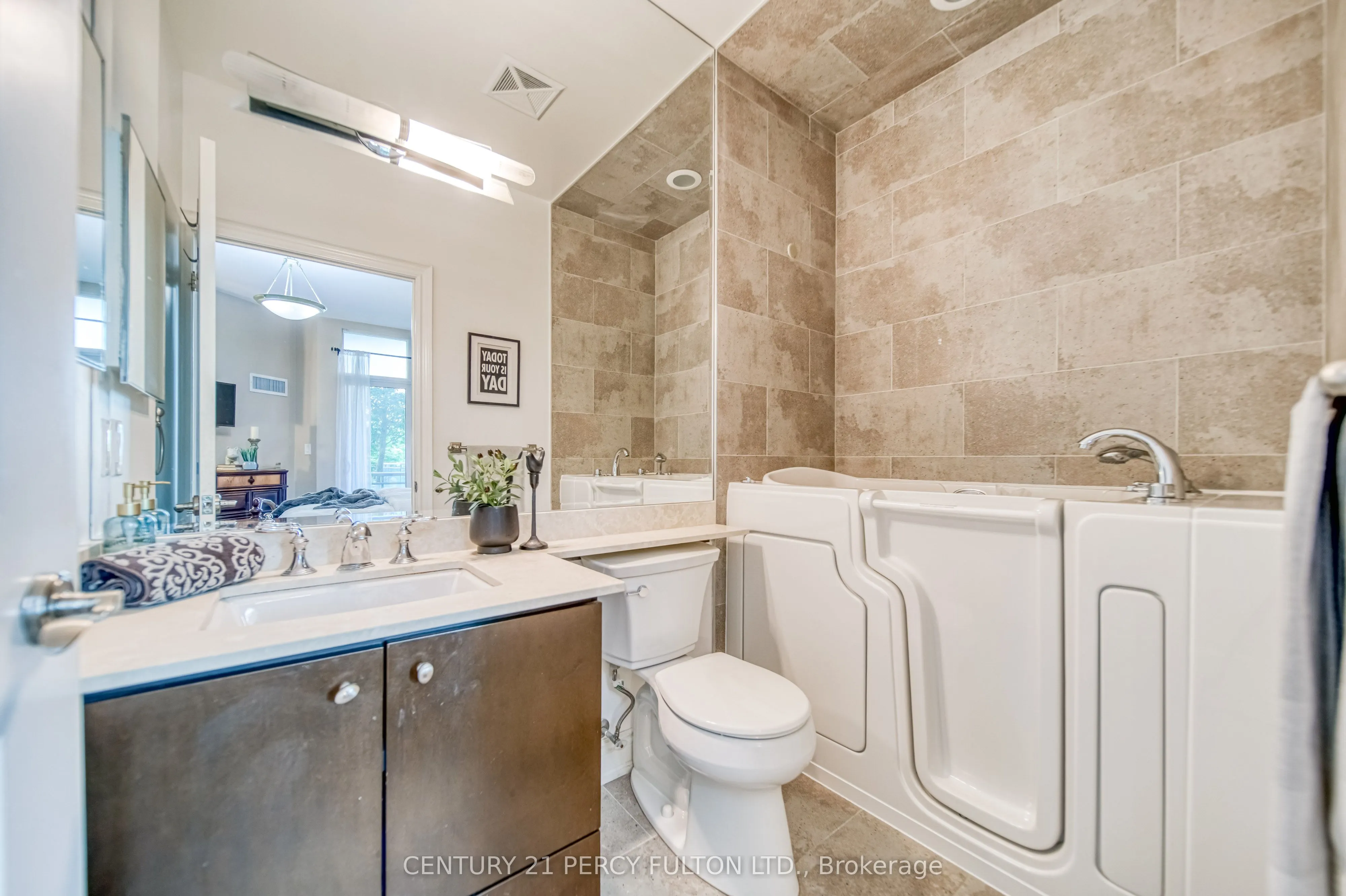 10 Bloorview Place, #119