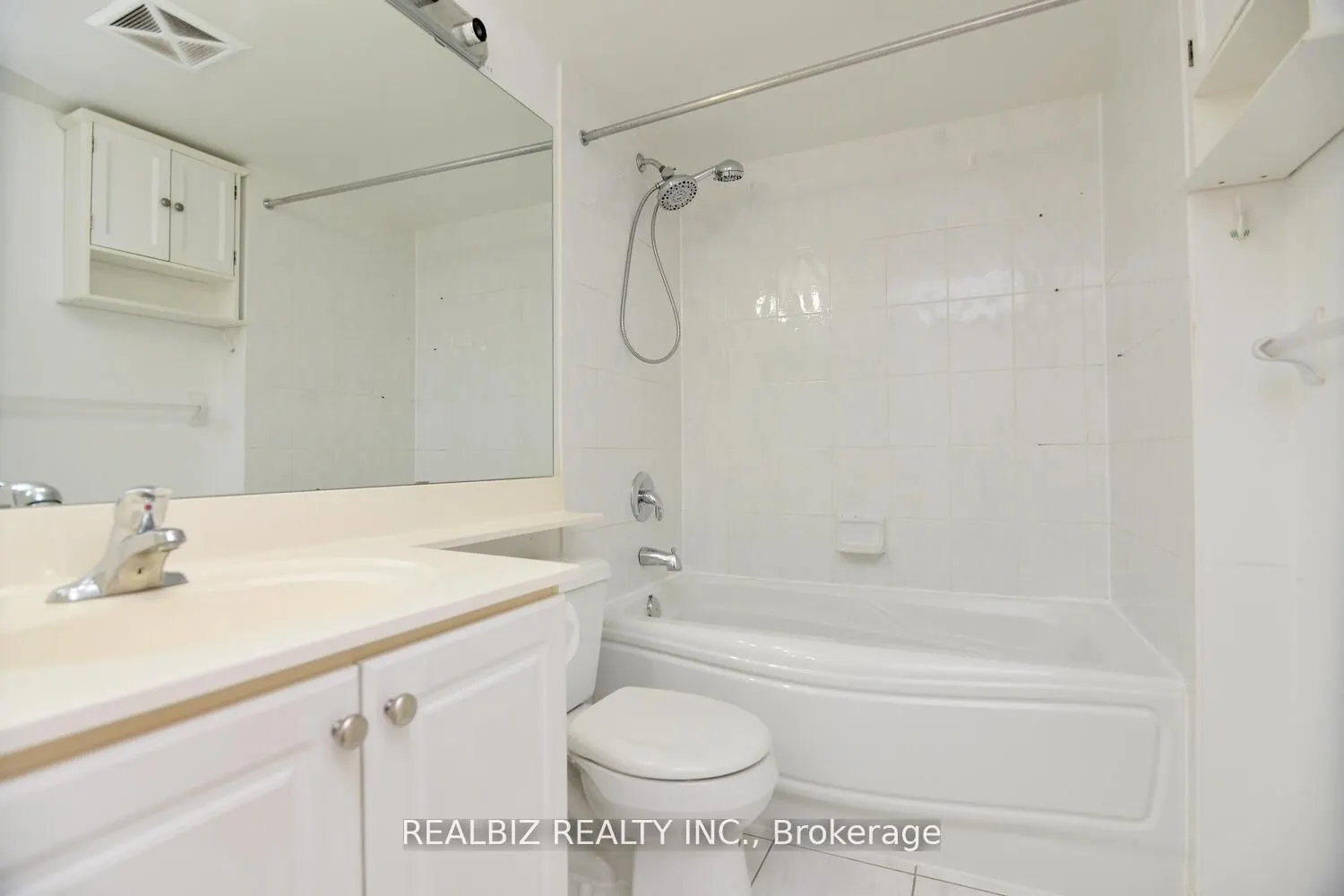 4968 Yonge Street, #2116
