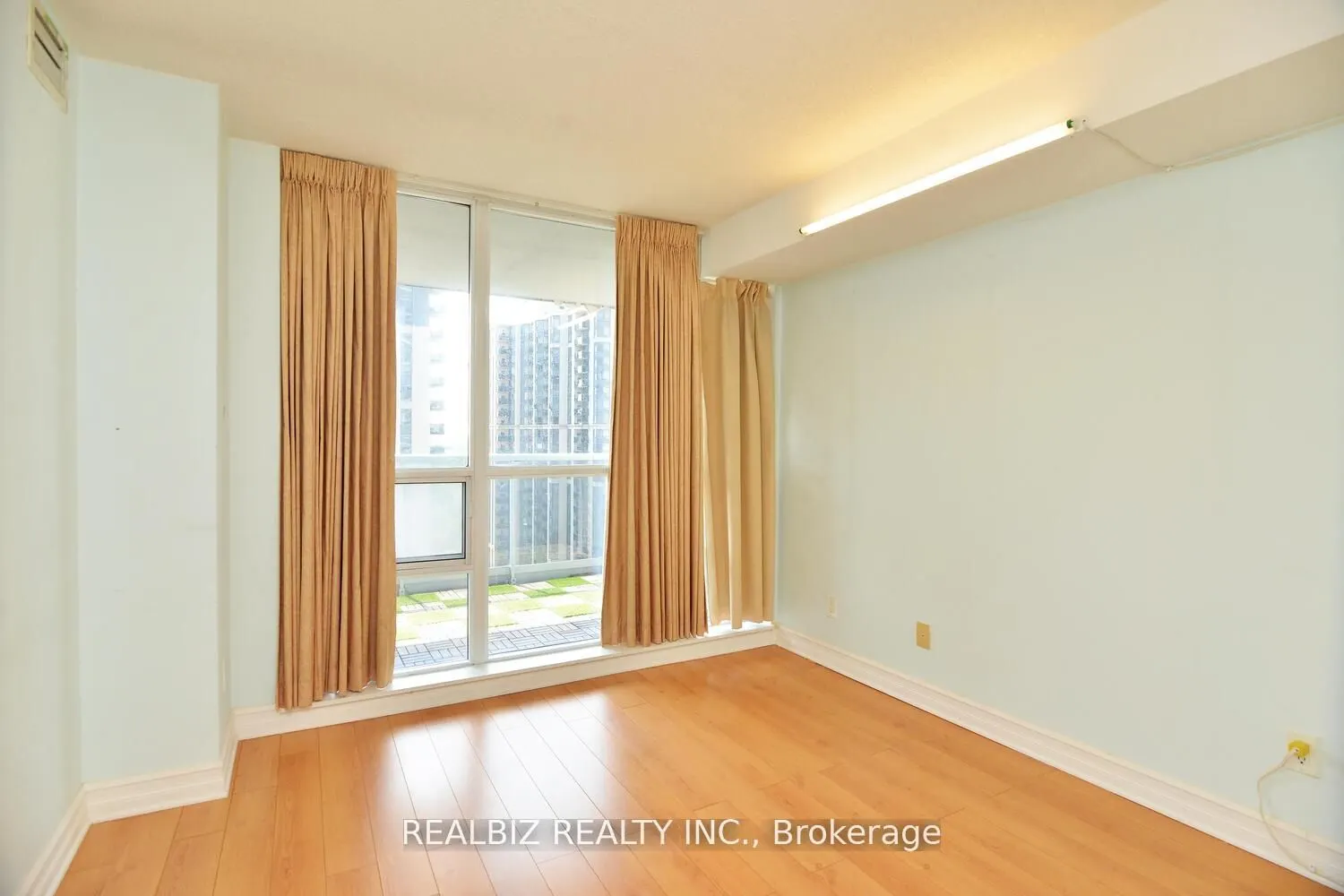 4968 Yonge Street, #2116