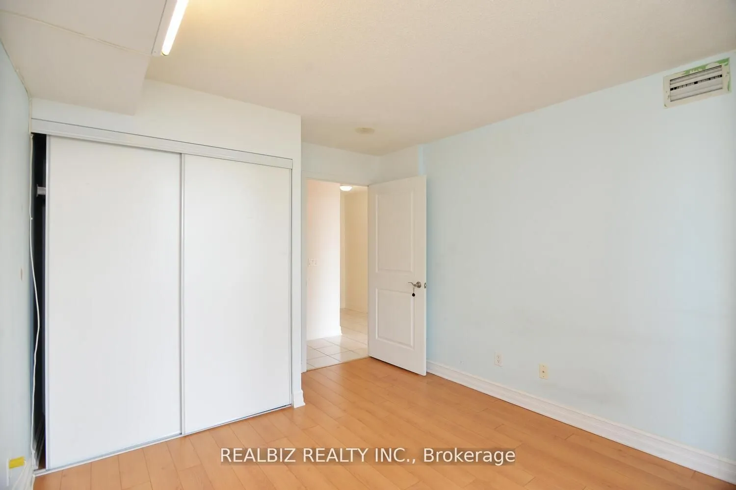 4968 Yonge Street, #2116