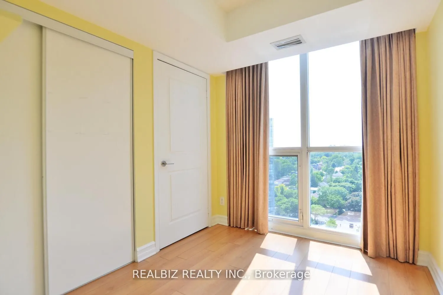 4968 Yonge Street, #2116