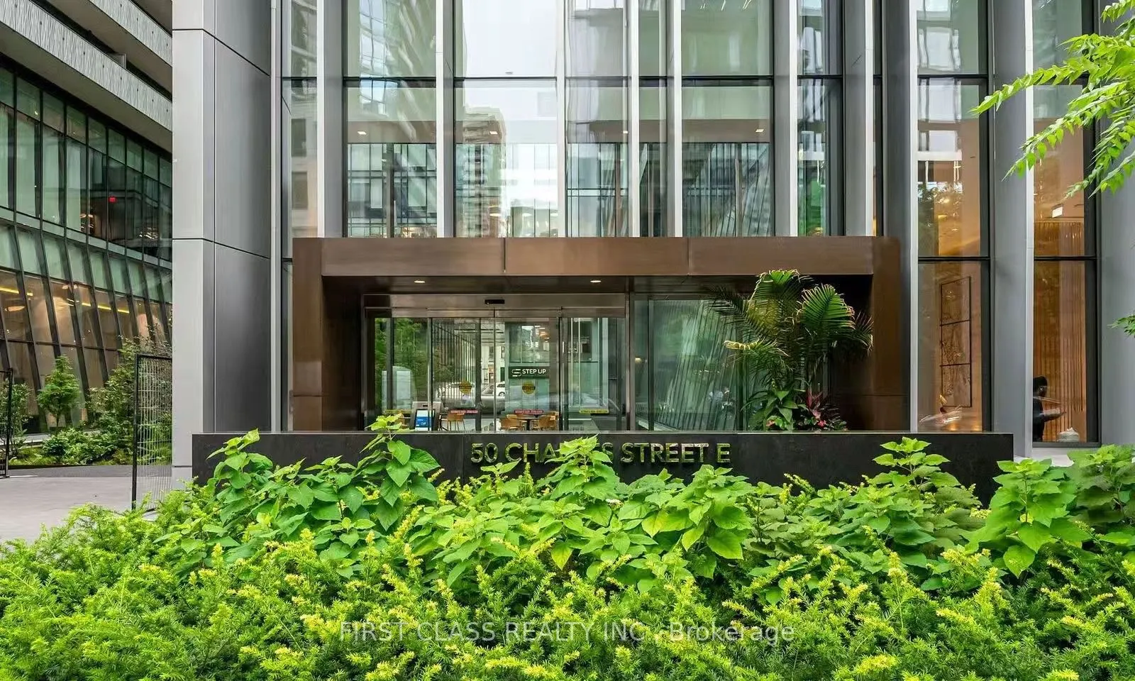 50 Charles Street E, #4605