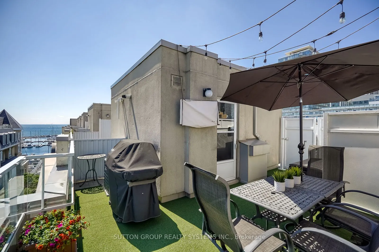32 Stadium Road, #323