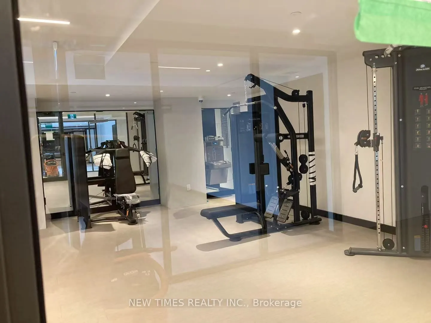425 Front St E Avenue, #815