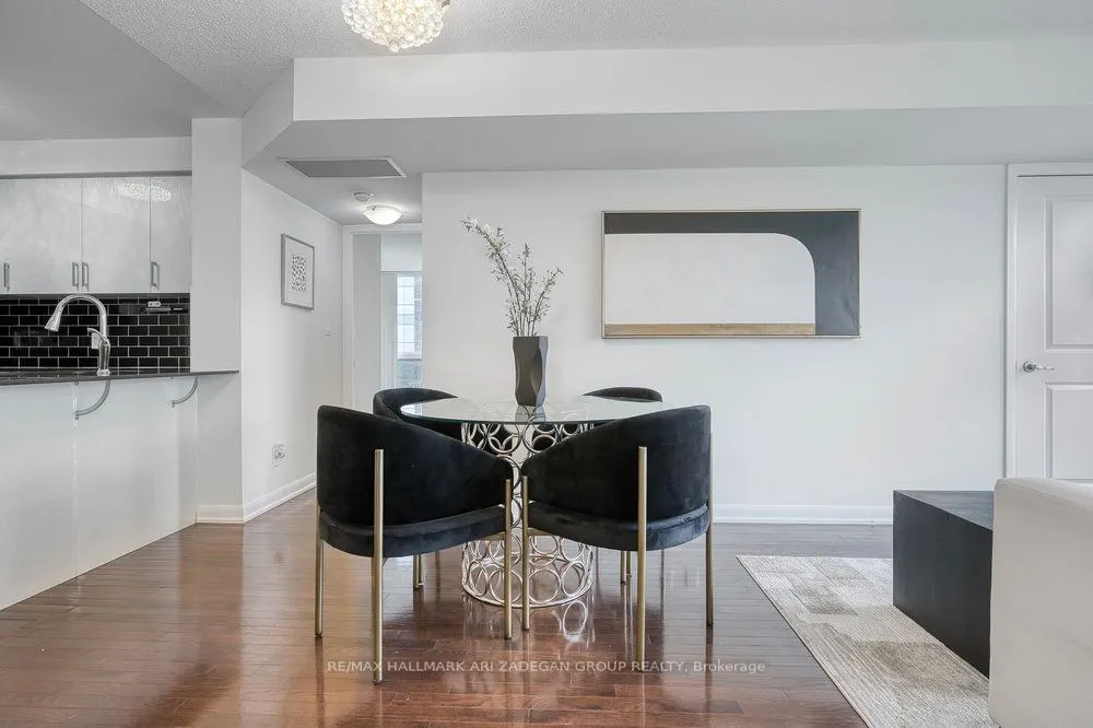 5791 Yonge Street, #1602