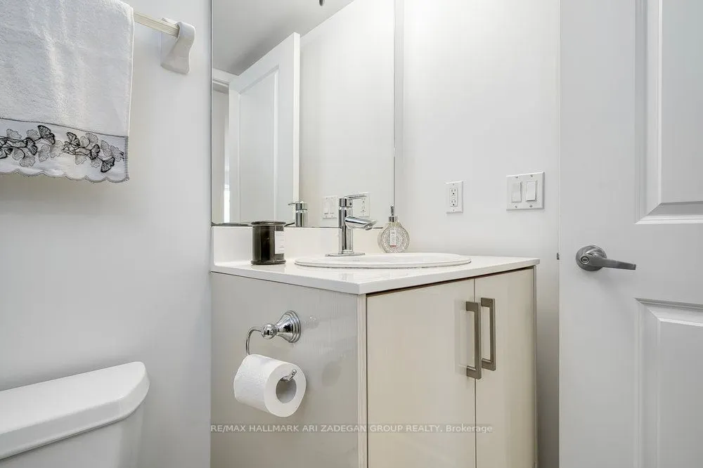 5791 Yonge Street, #1602