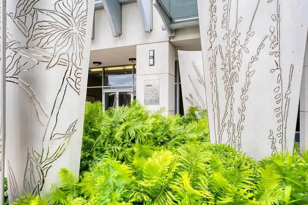 5791 Yonge Street, #1602