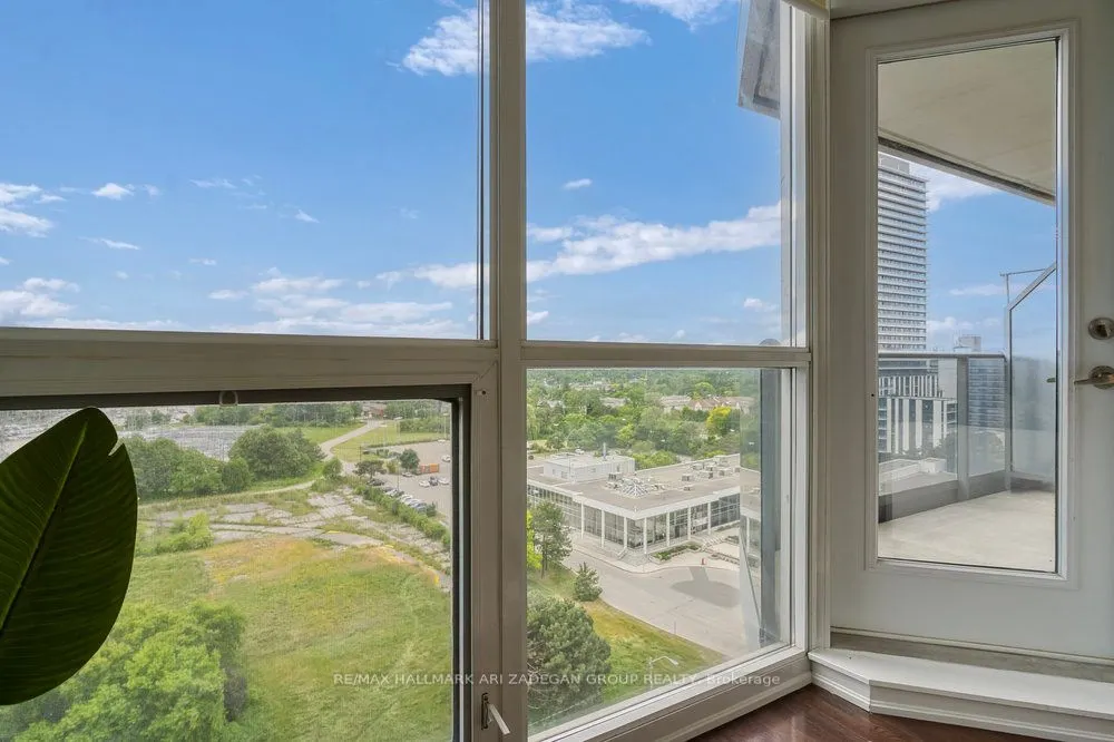 5791 Yonge Street, #1602
