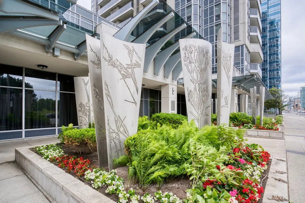 5791 Yonge Street, #1602