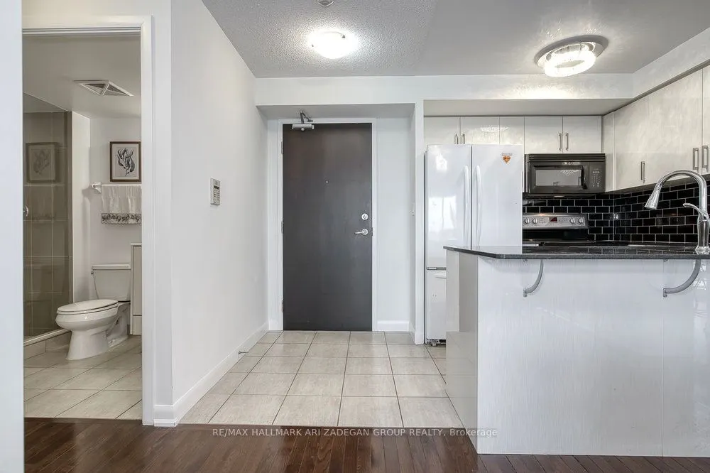 5791 Yonge Street, #1602