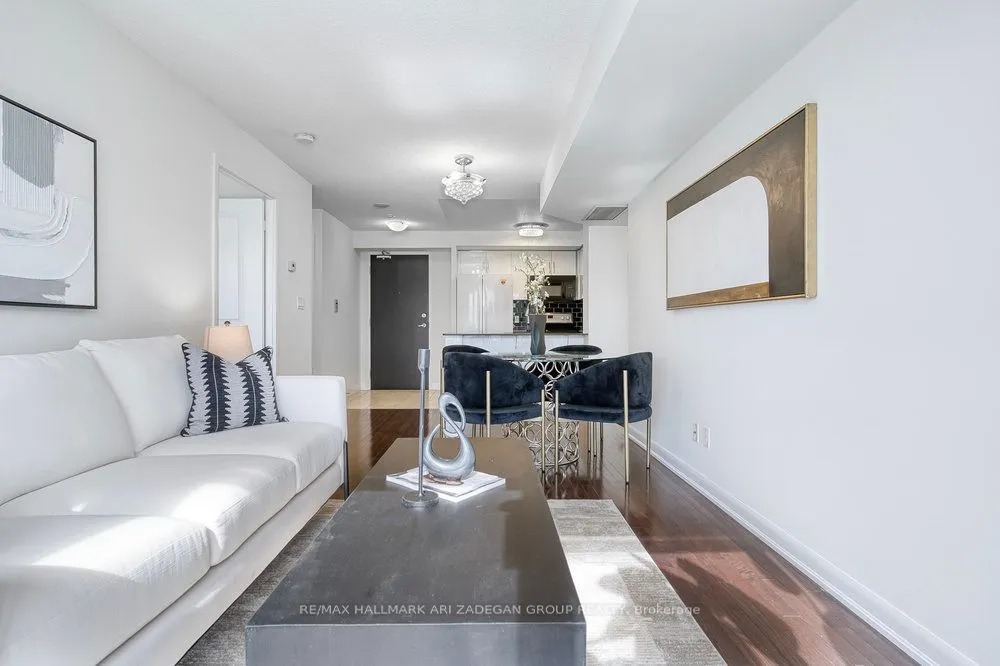 5791 Yonge Street, #1602