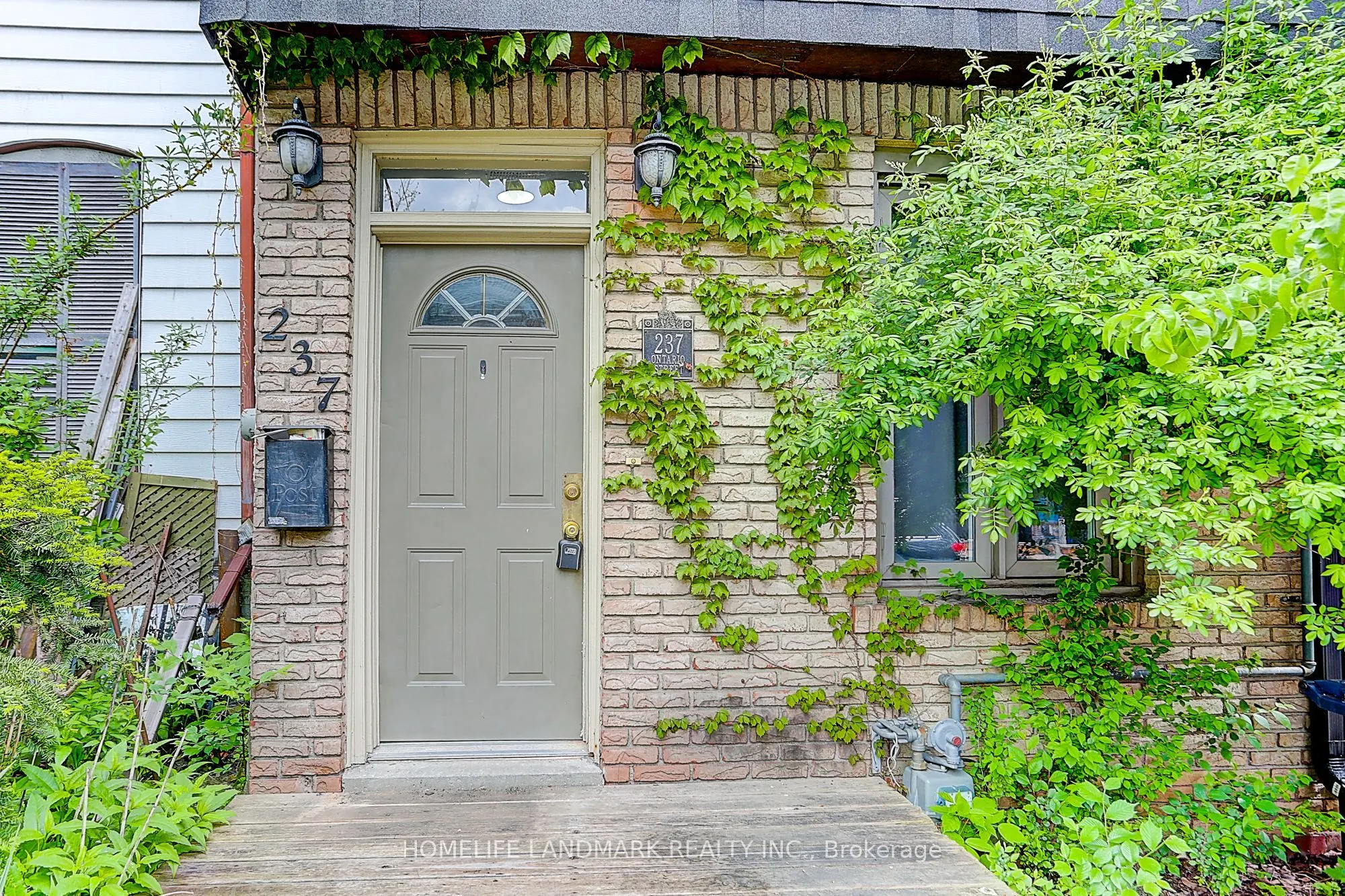 237 Ontario Street
