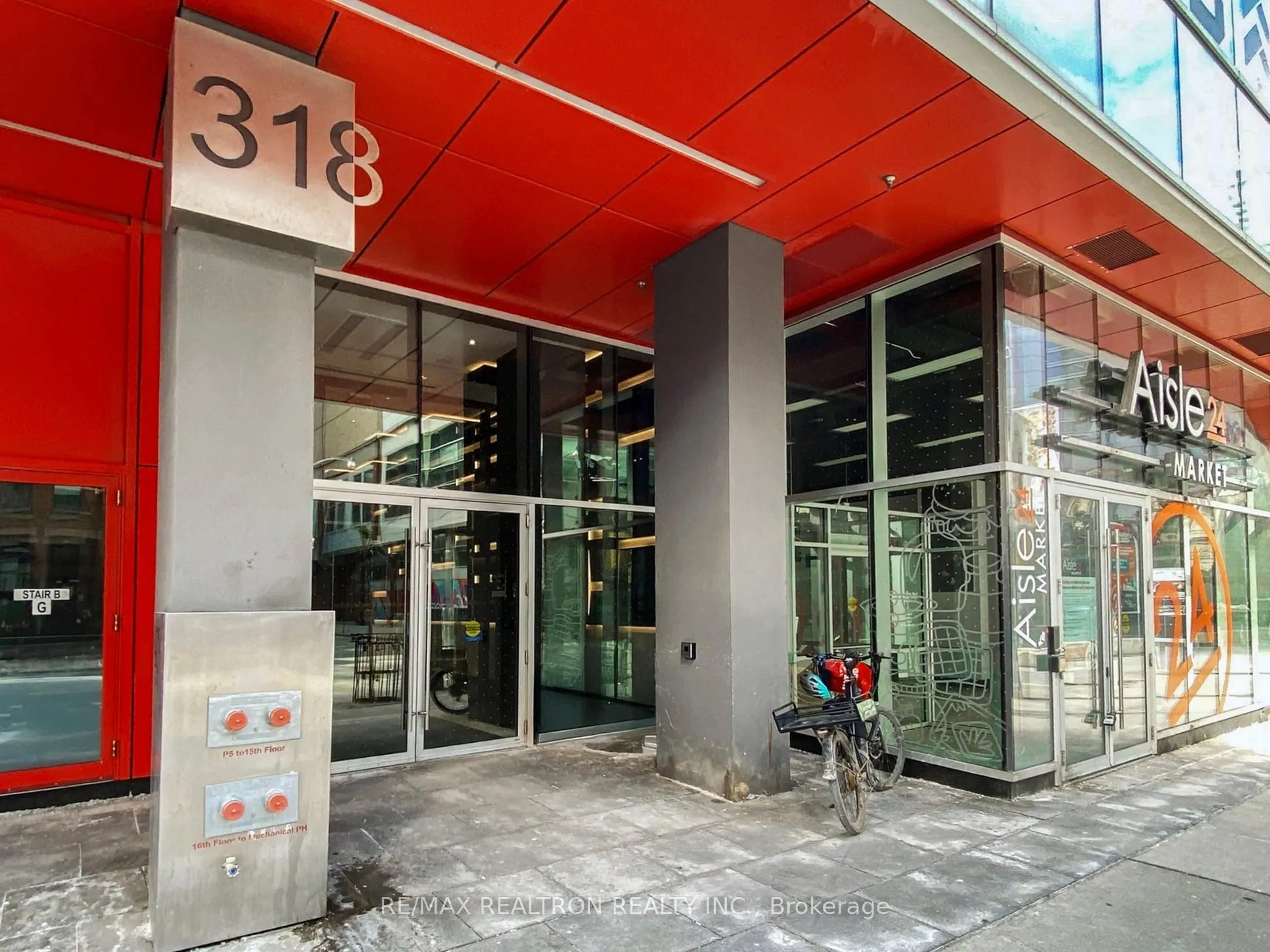 318 Richmond Street W, #2201
