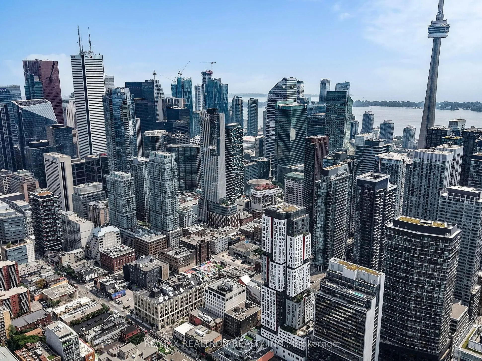318 Richmond Street W, #2201