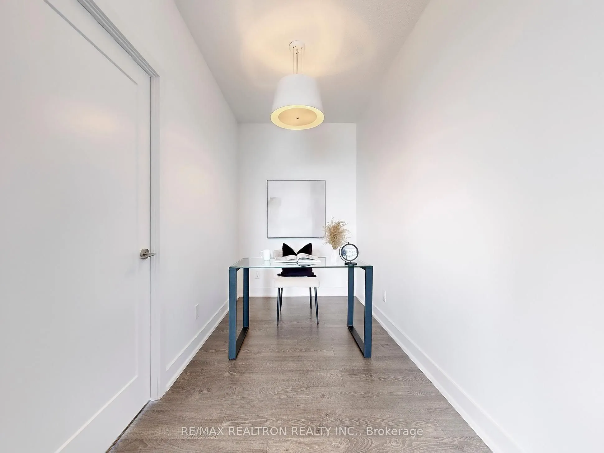 318 Richmond Street W, #2201