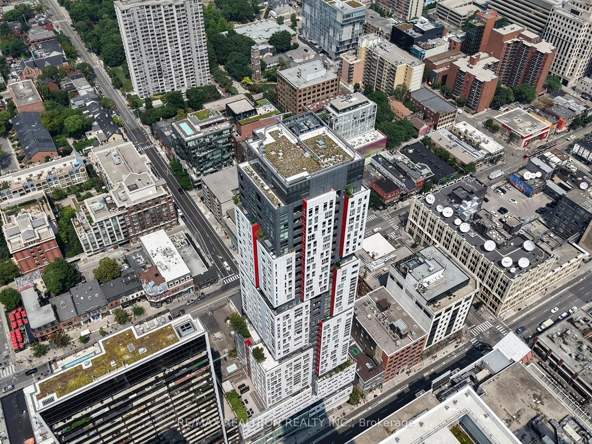318 Richmond Street W, #2201