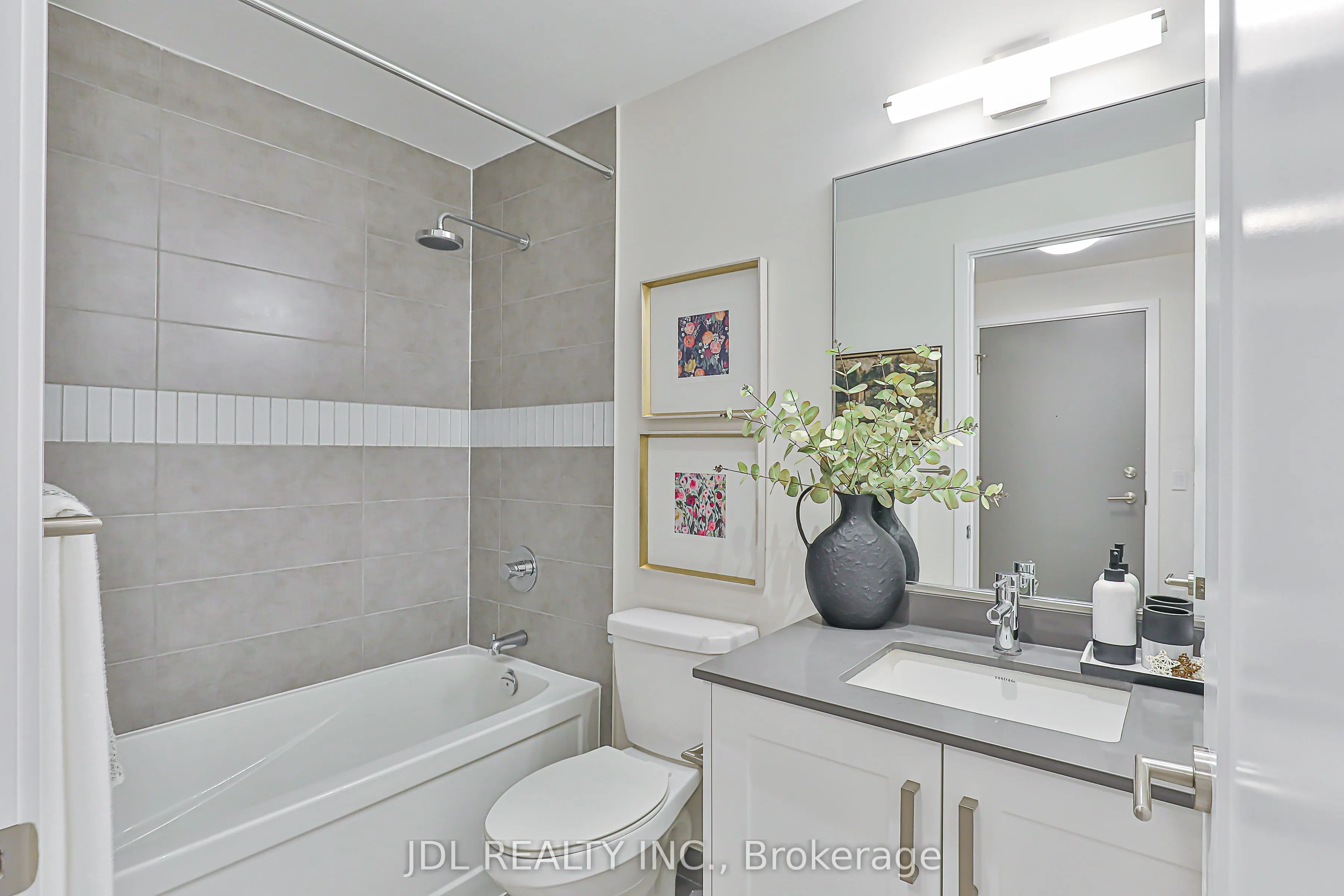 99 John Street, #3006