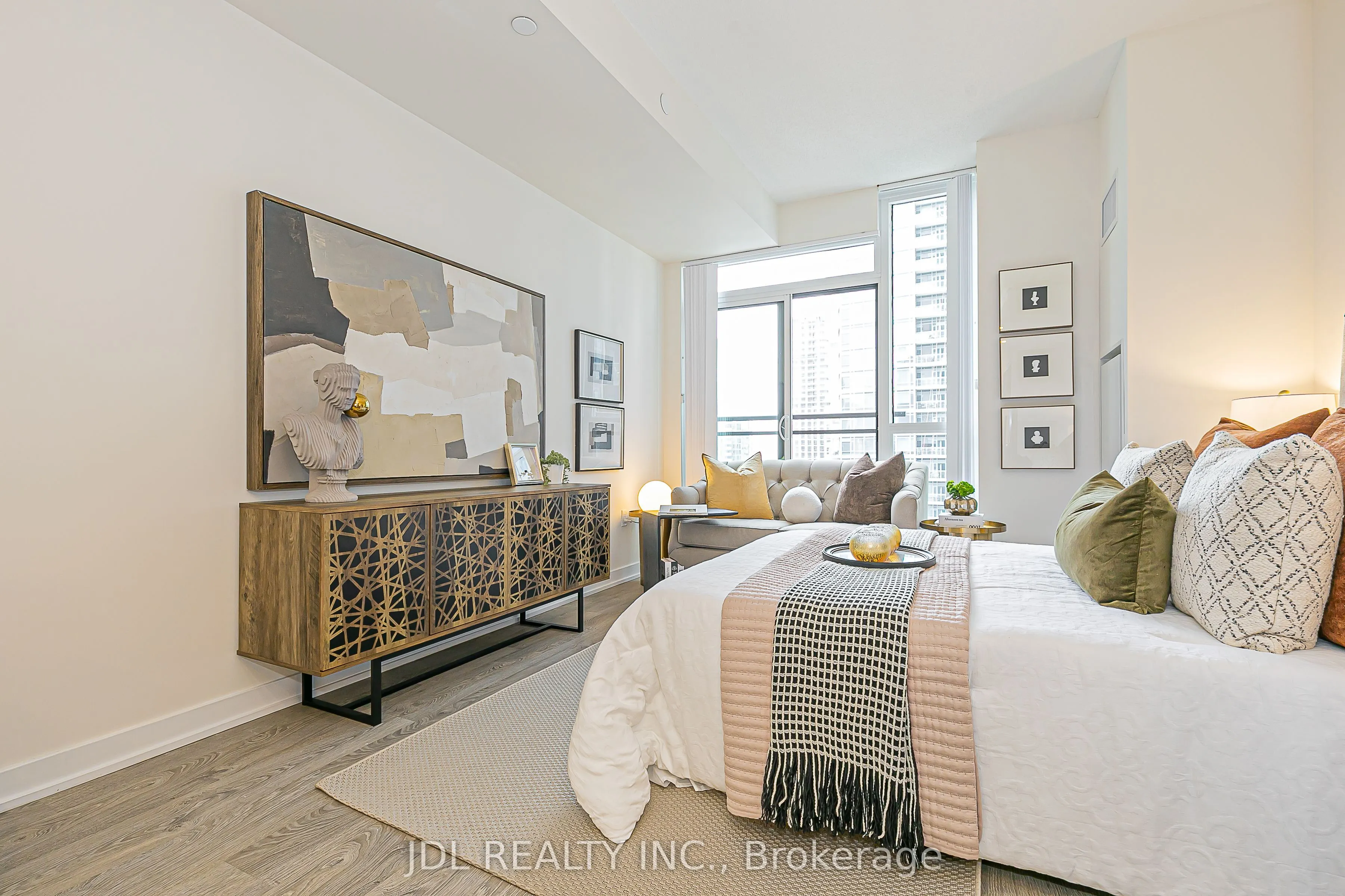 99 John Street, #3006