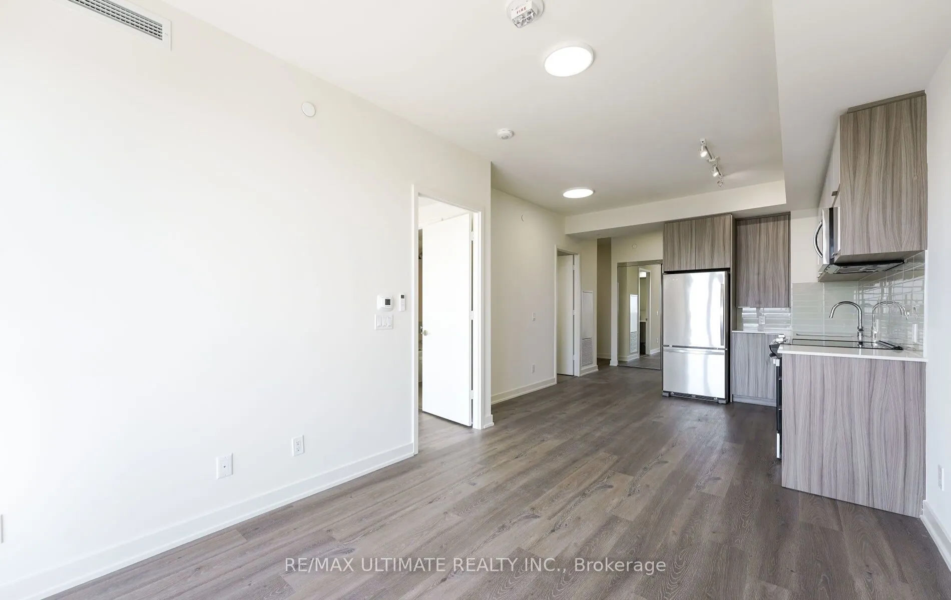 10 Deerlick Court, #1710