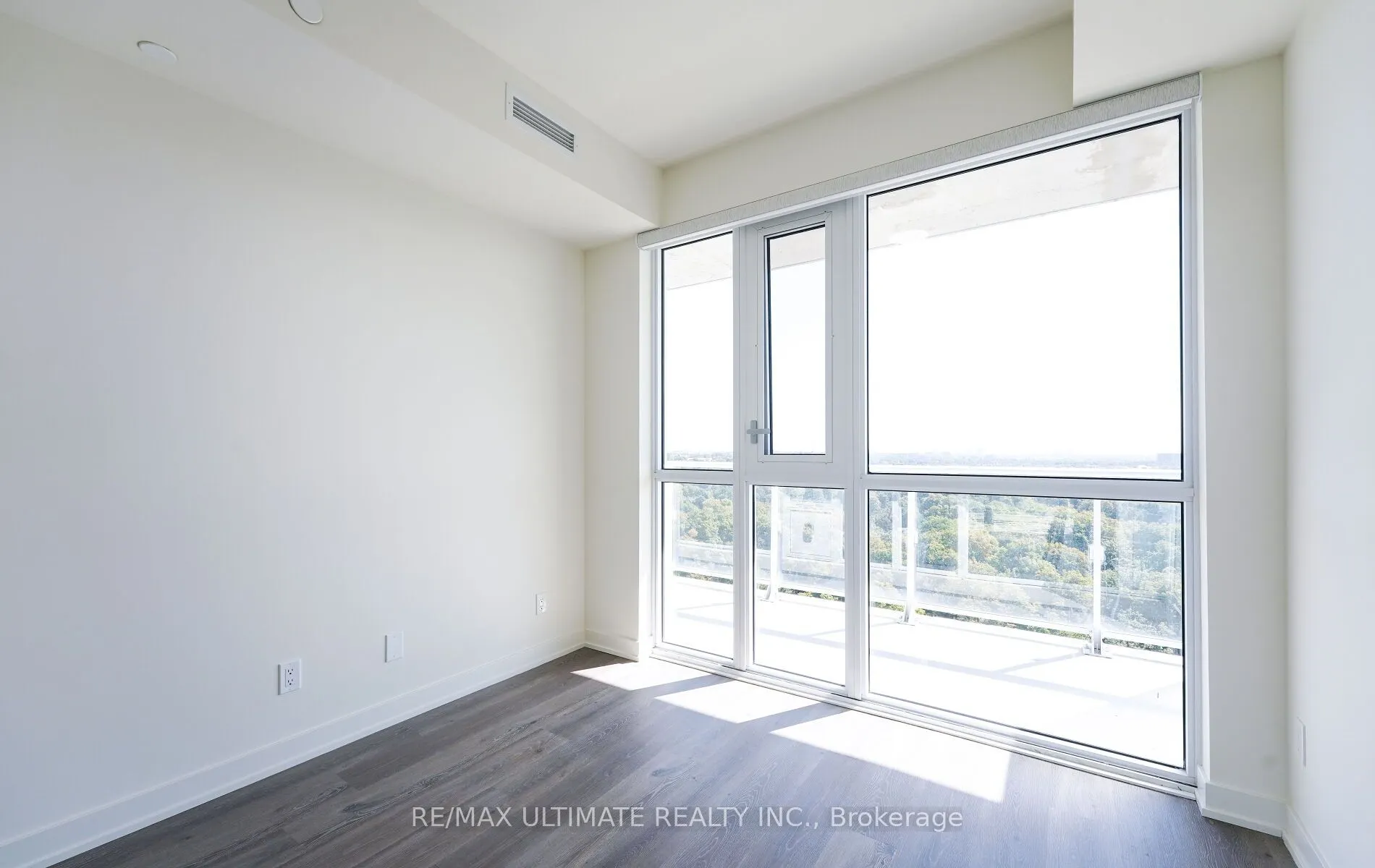 10 Deerlick Court, #1710