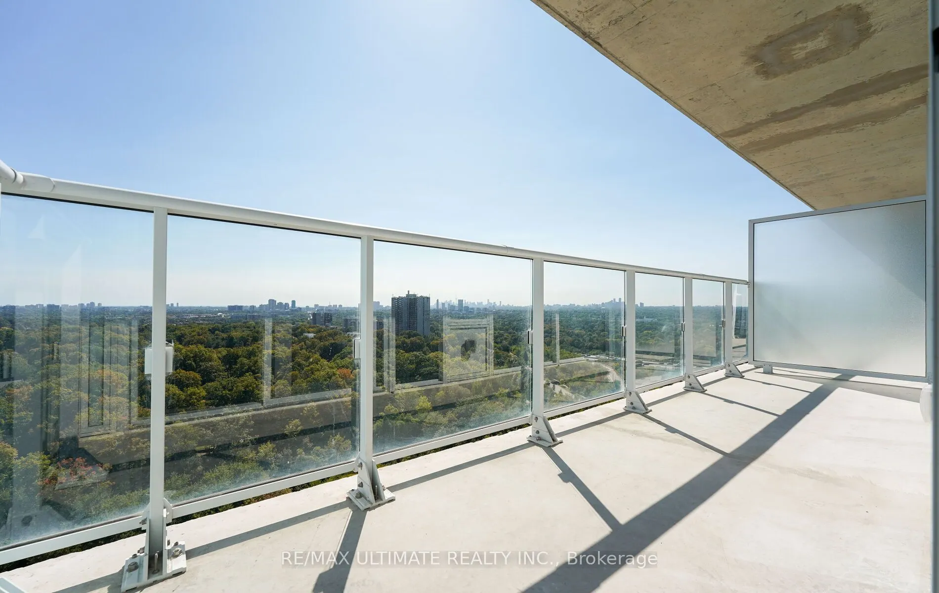 10 Deerlick Court, #1710