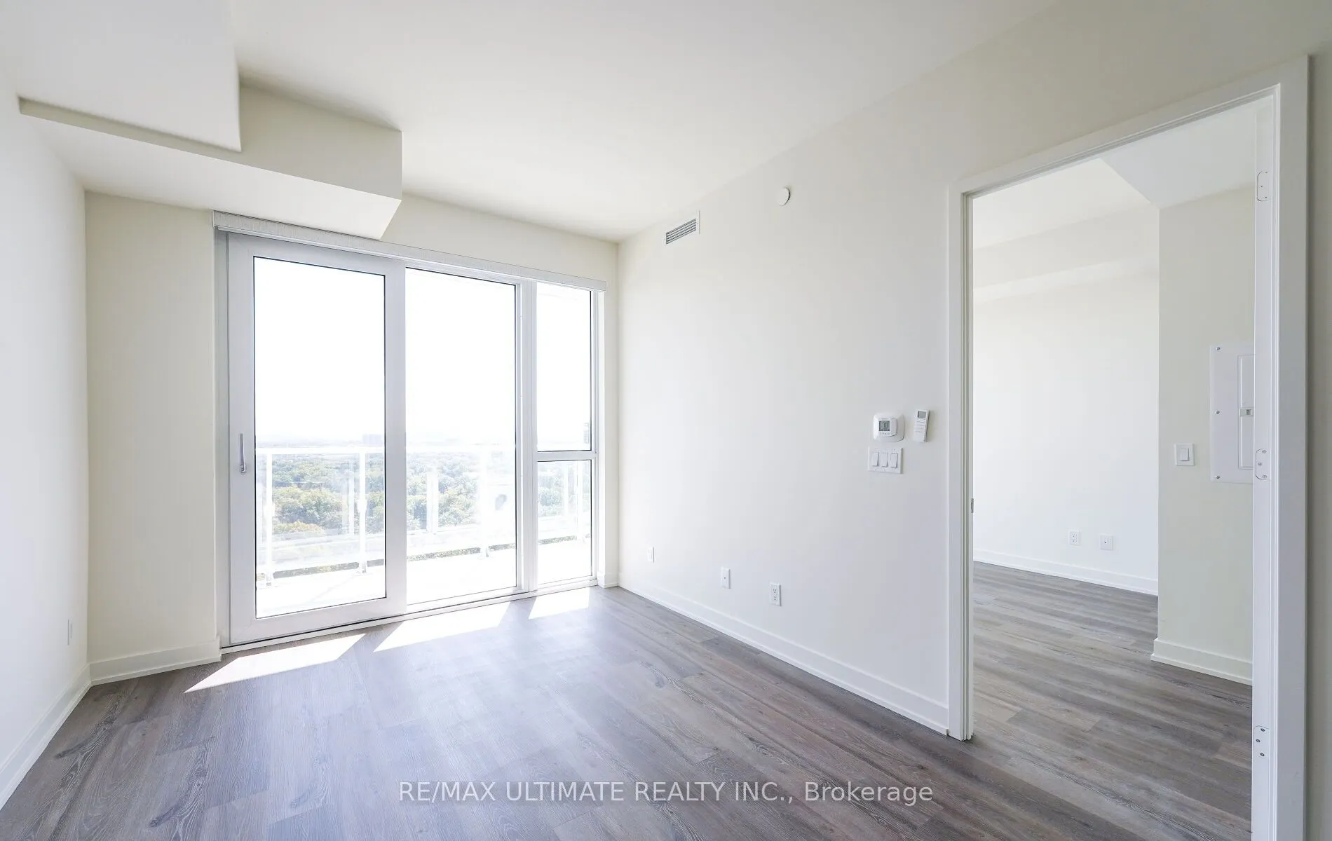 10 Deerlick Court, #1710