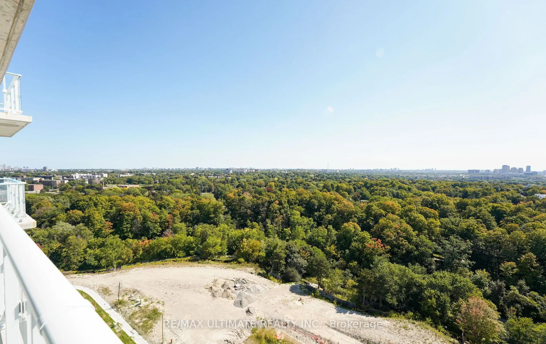 10 Deerlick Court, #1710