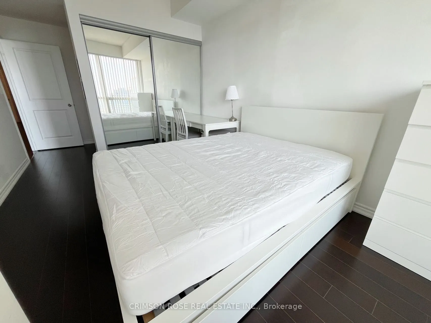 386 Yonge Street, #3003